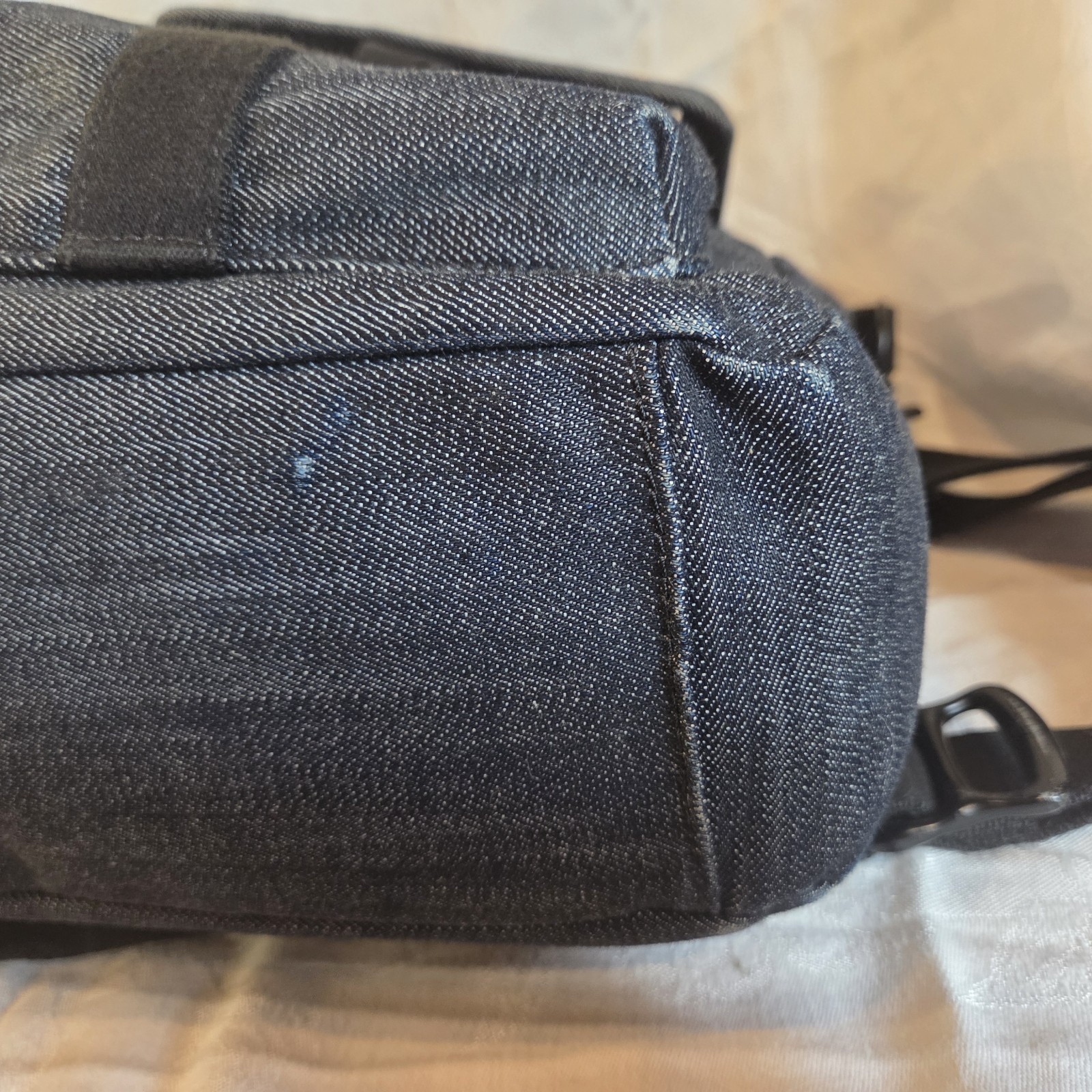 Tumi T Tech Blue Messenger Laptop Essentials Bag EUC