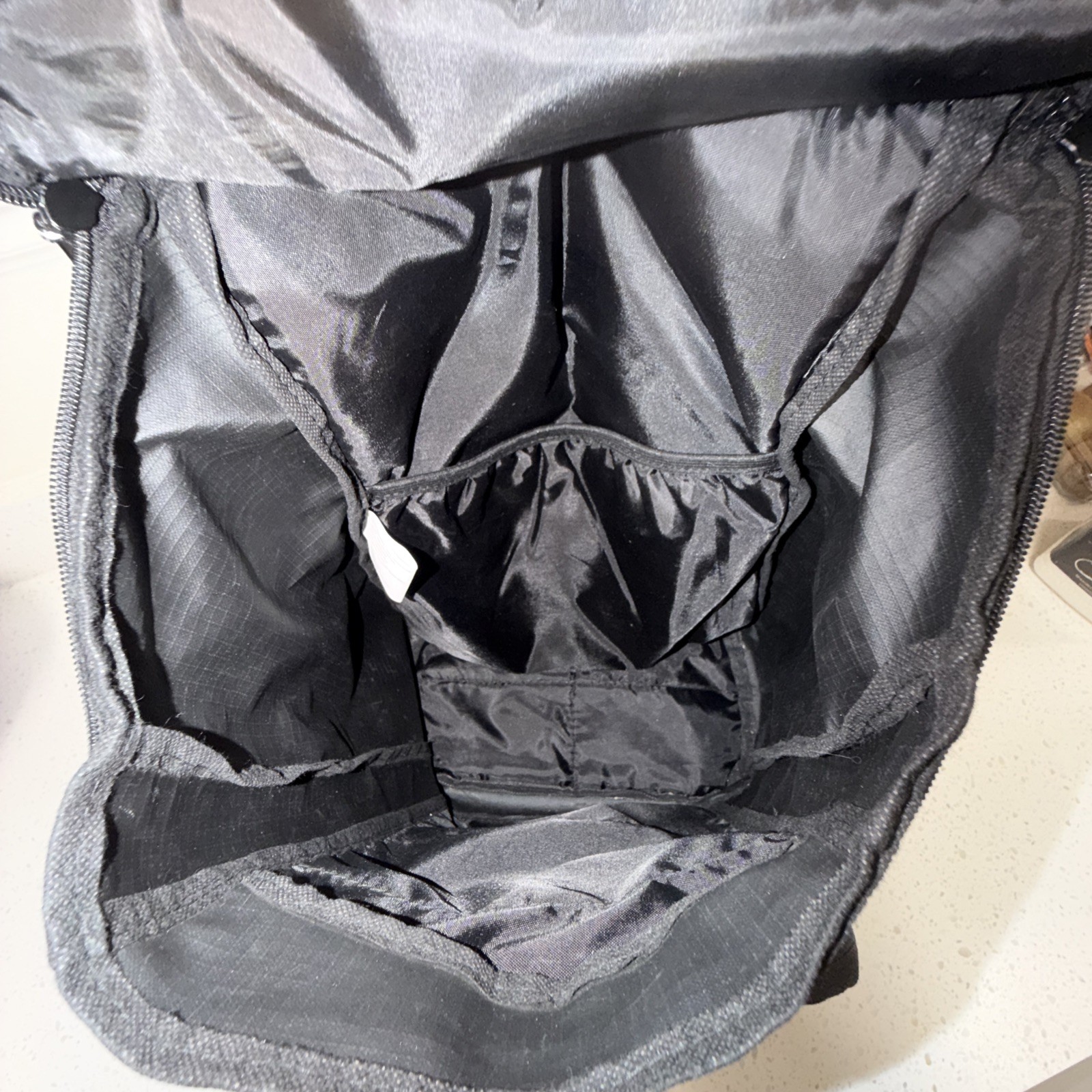 Eastsport Unisex 18″ Victory Top Loader Backpack, Black Pre Owned