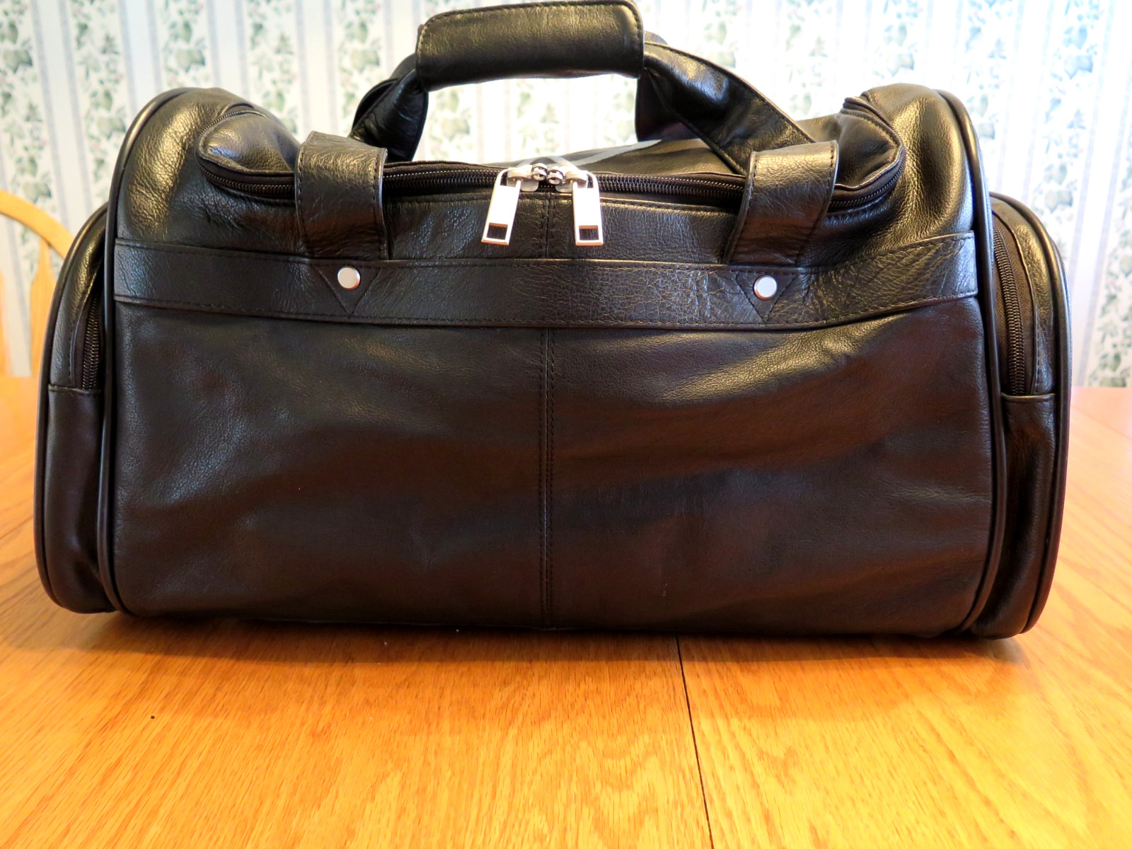 Vtg Black Leather Corvette Duffle Bag Embroidered Logo Travel Gym Weekender