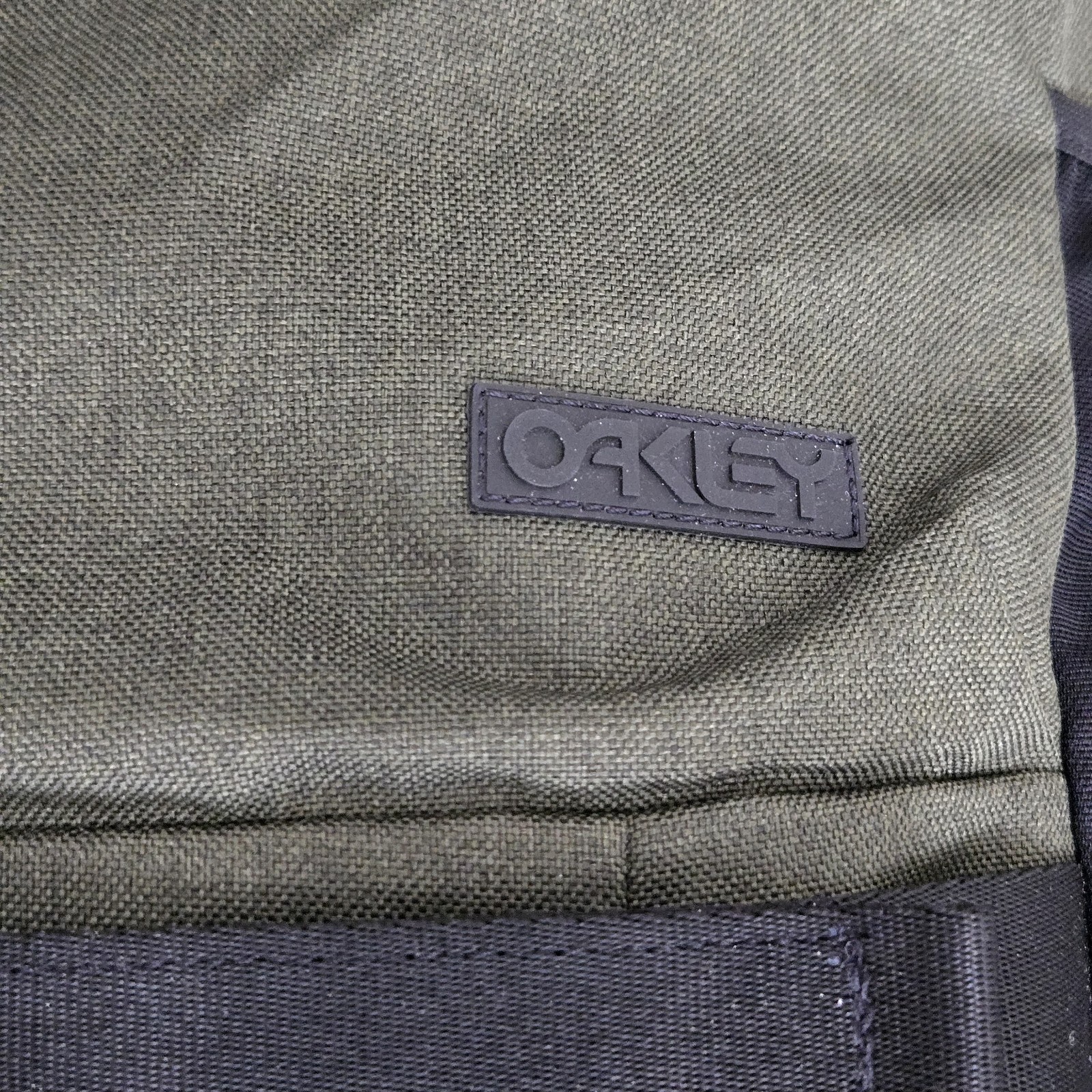 Oakley Transit Sport Backpack Green Utility Daypack 25L Outdoor Laptop Bag – EUC