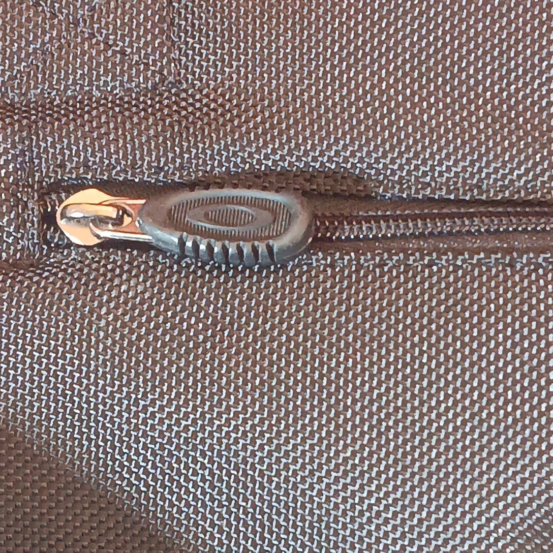Oakley AP Tactical Roller Bag Clip …excellent shape, broken zipper pull