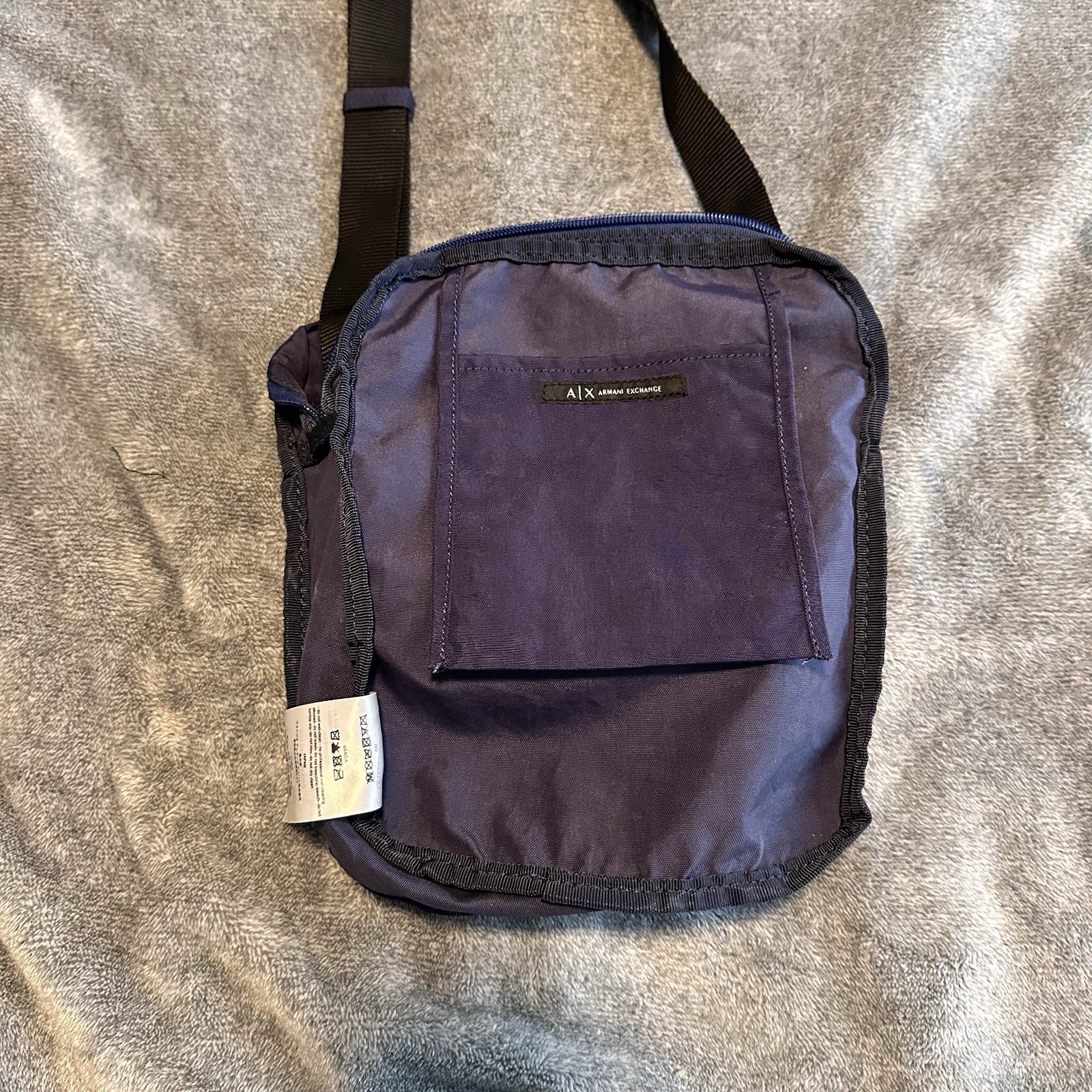 Men’s ARMANI EXCHANGE Shoulder Bag Logo Crossbody Camera Purse Travel Blue Navy
