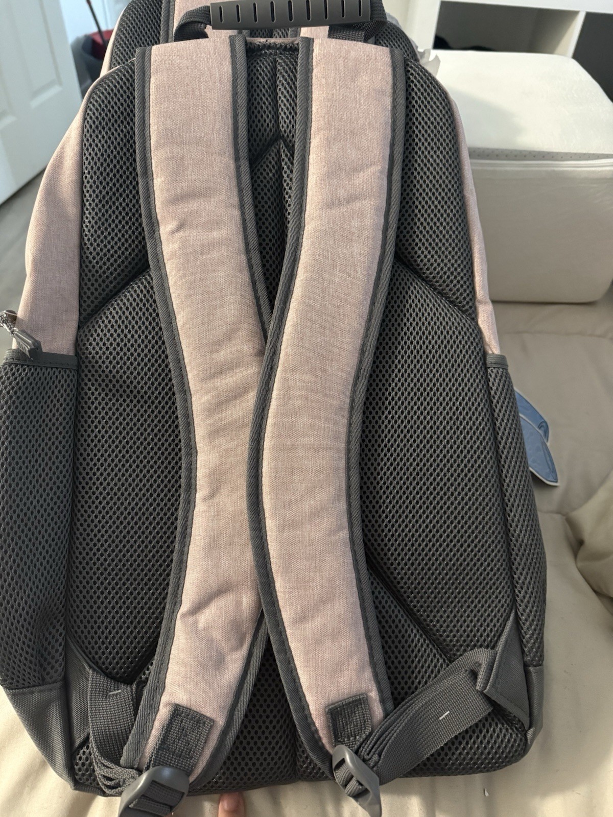 Eastsport Gray Backpack Zip Closure w/ Water Bottle Pocket Travel Casual Men