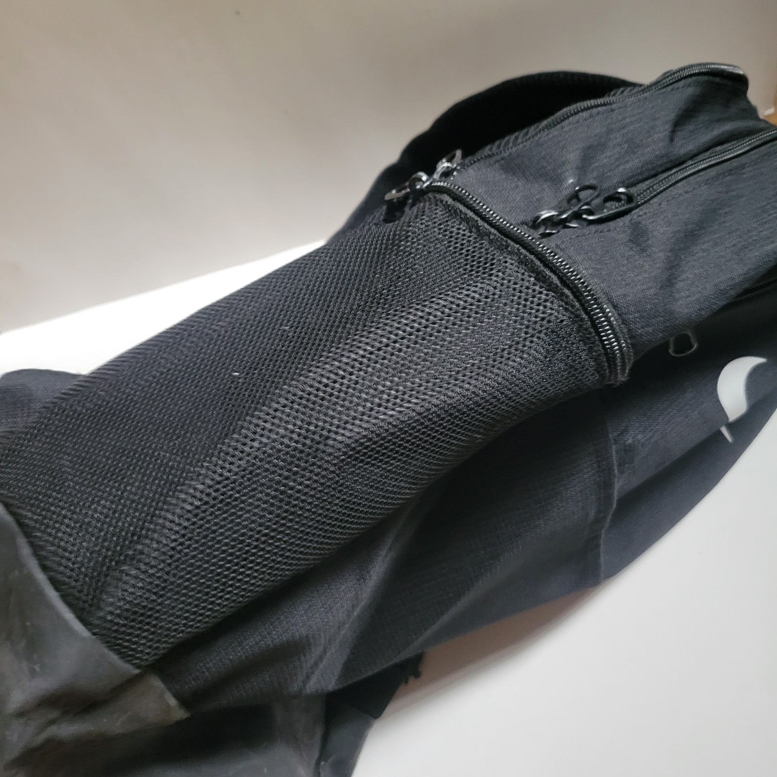 Nike Brasilia 9.5 Backpack Medium Training Sports Backpack Black 18×12″