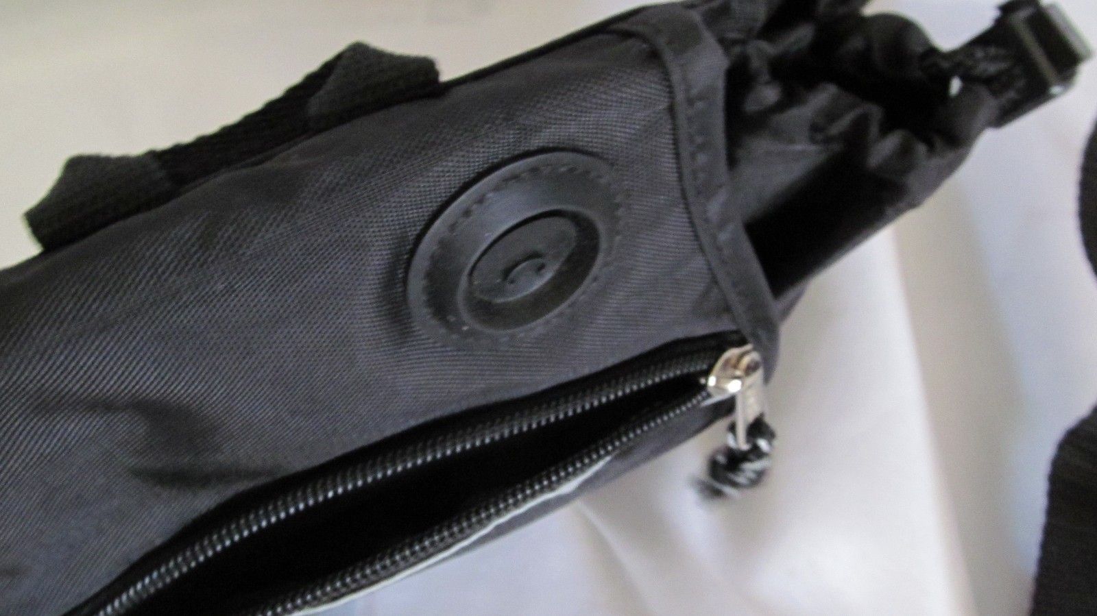 ES Audio Pocket Fanny Pack Bag Hiking Travel Hip Bum Waist Day Run EASTSPORT #11