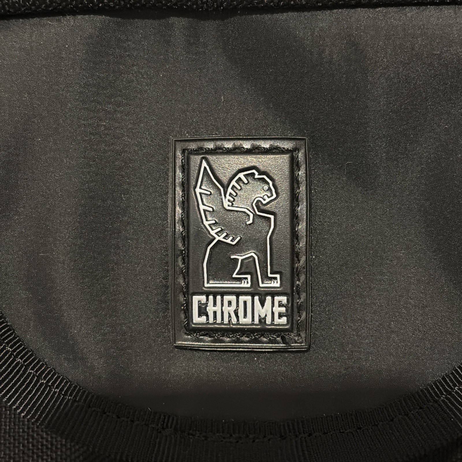 CHROME INDUSTRIES Shoulder Accessary Pouch Crossbody Purse Bag with Strap RARE