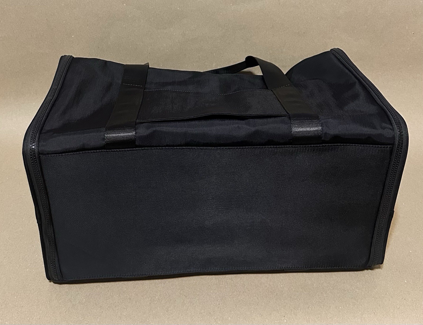 Fabletics The Convertible Travel Duffel Gym Travel Bag Black New