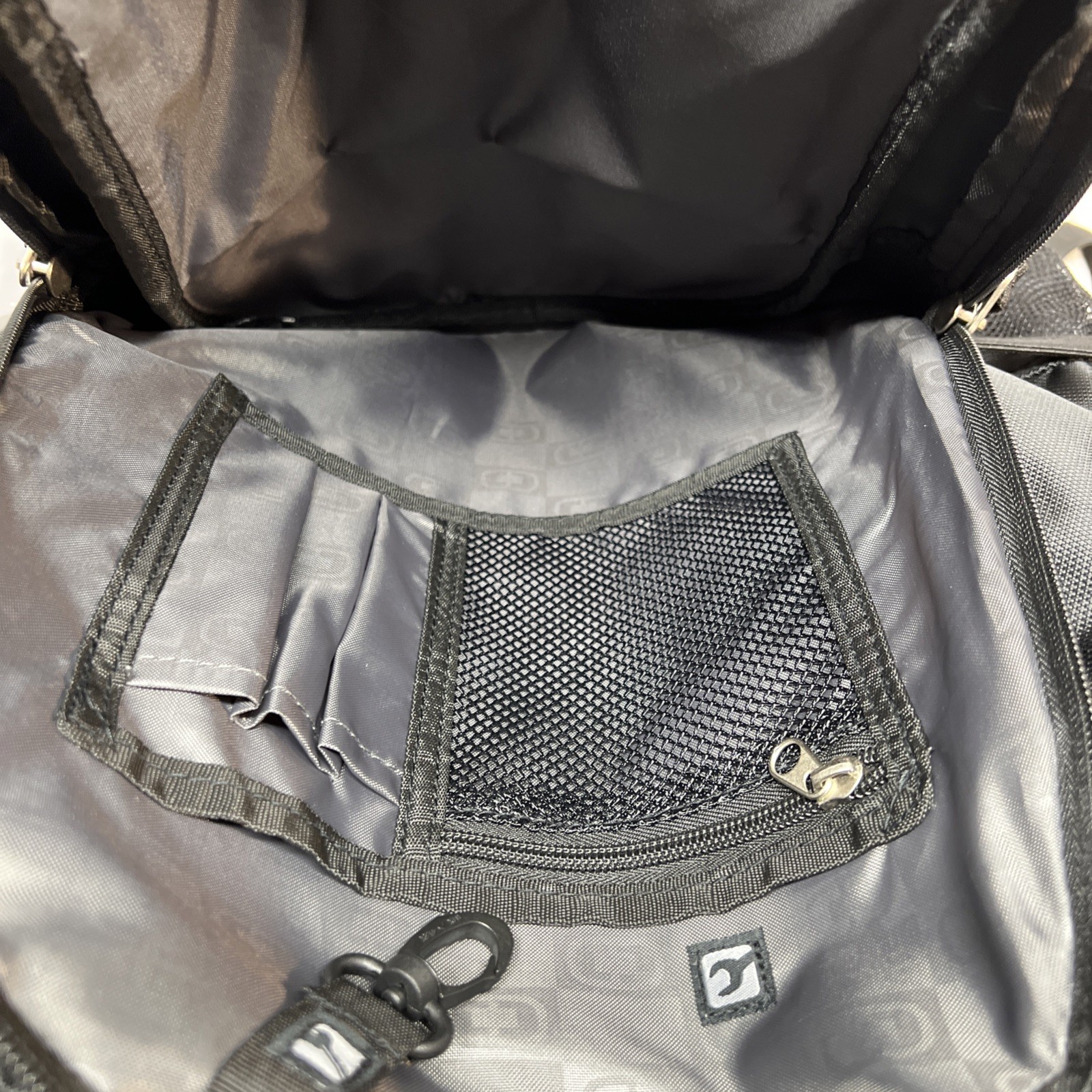NEW OGIO Carbon Backpack with Audio Pocket Black NWT