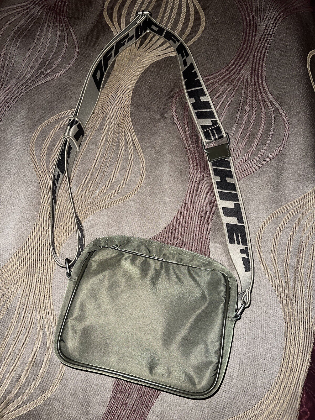 Off White Cross Body Bag Green . Brand New No Tags