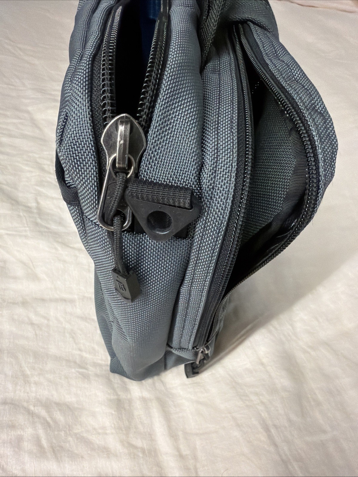 Tom Bihn Pilot Steel Grey 1050 Ballistic Island Blue 200 Halcyon (Discontinued)