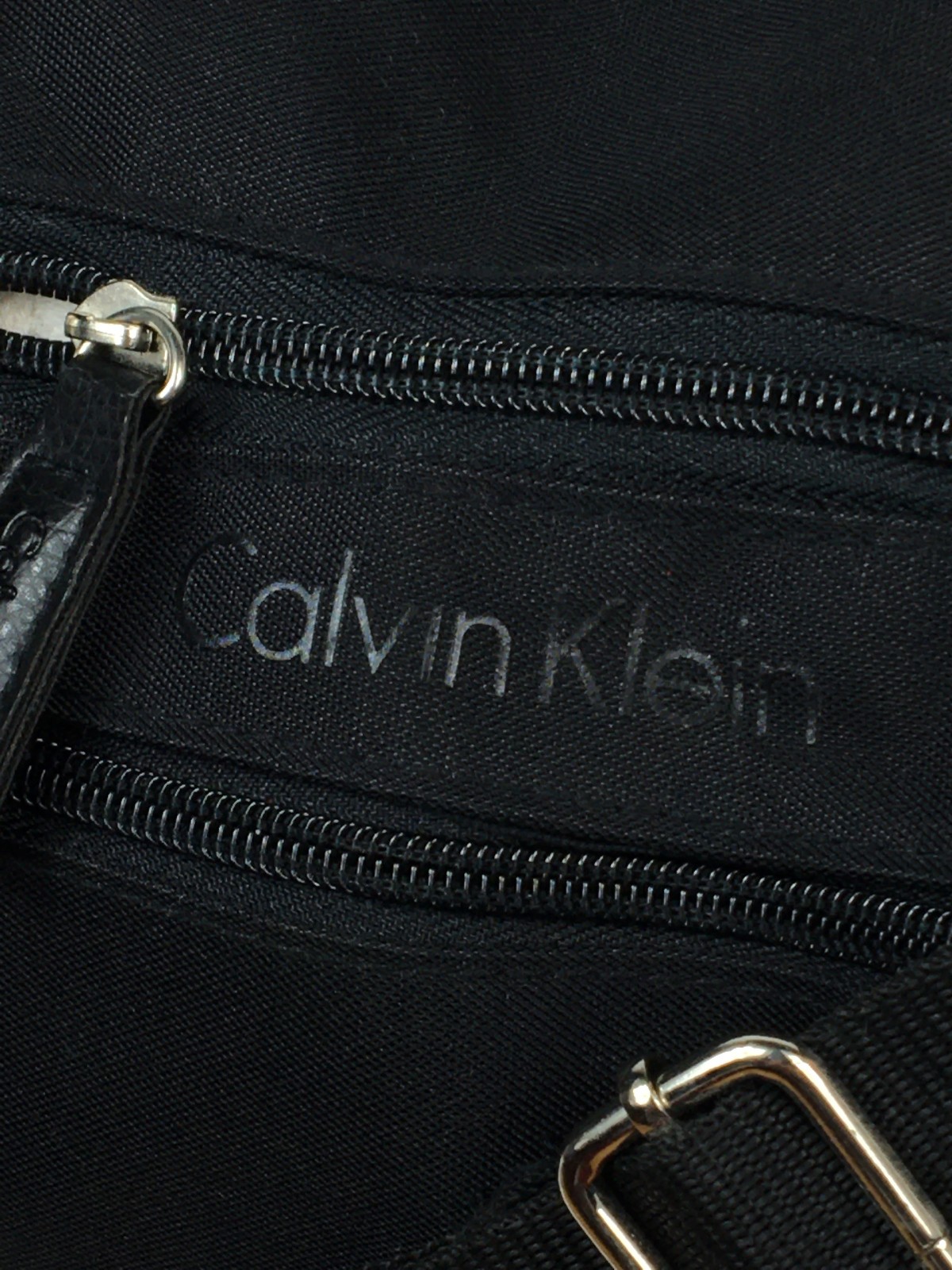 Calvin Klein Black Duffel Bag Carry On Overnight Shoulder Strap 18” Gym Luggage