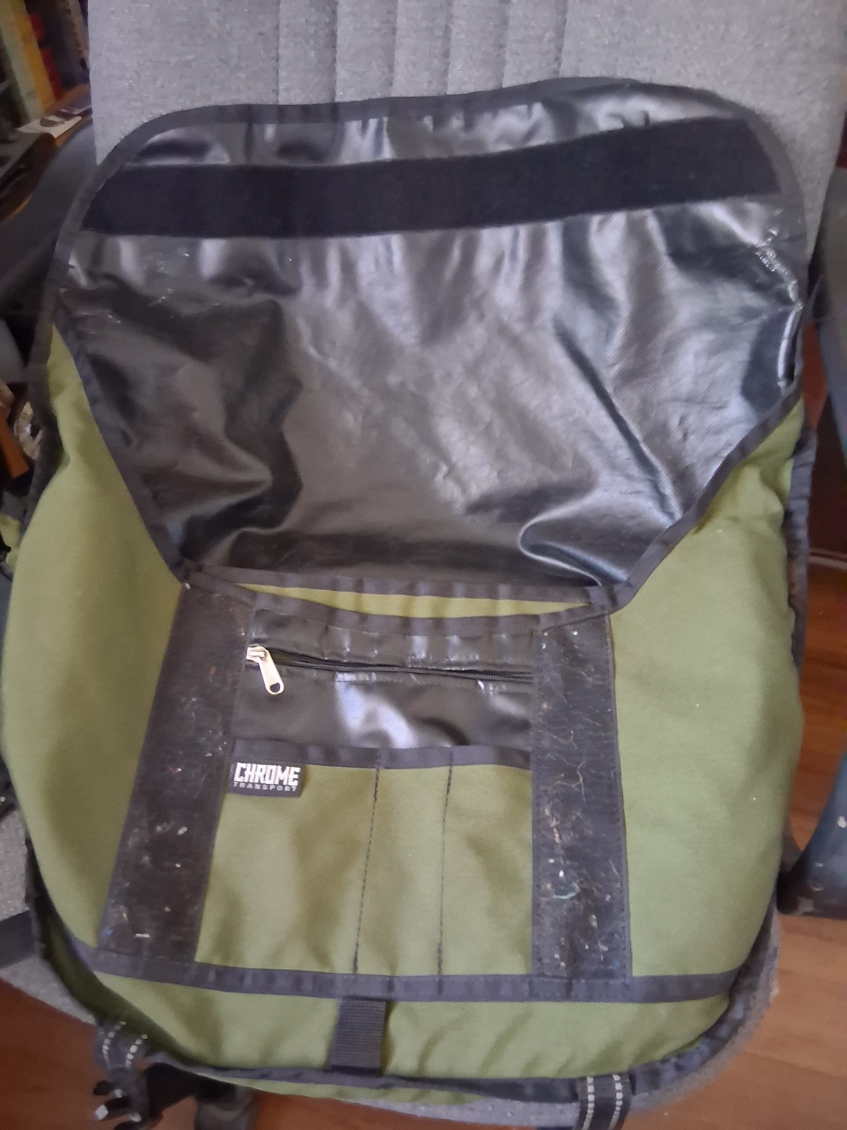 Chrome Industries Citizen Messenger Shoulder Bag Green Vintage