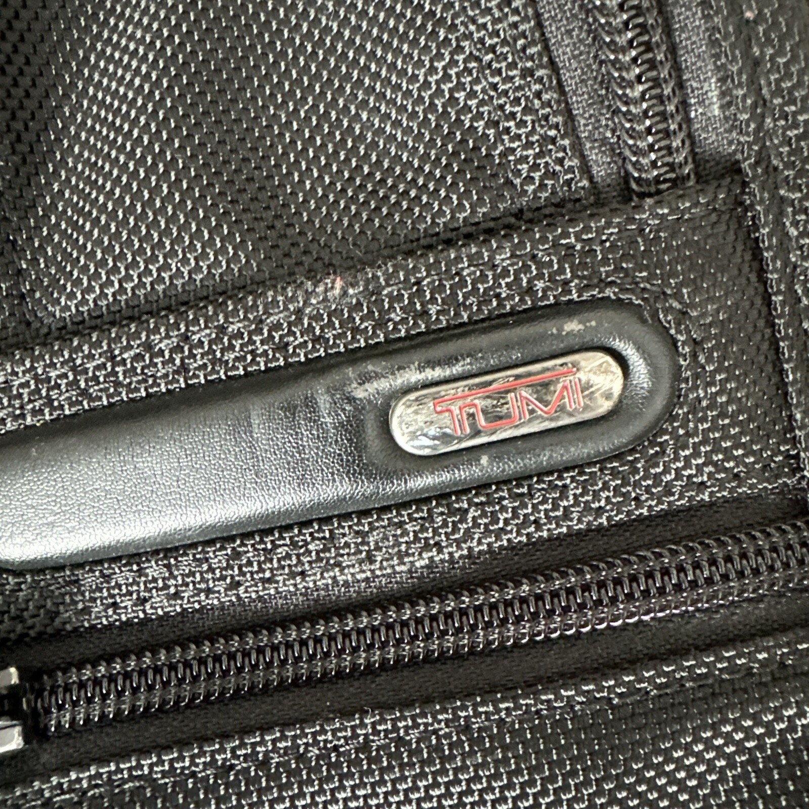 Tumi 26141D4 Alpha Black Ballistic Nylon Expandable Laptop Briefcase Bag TSA