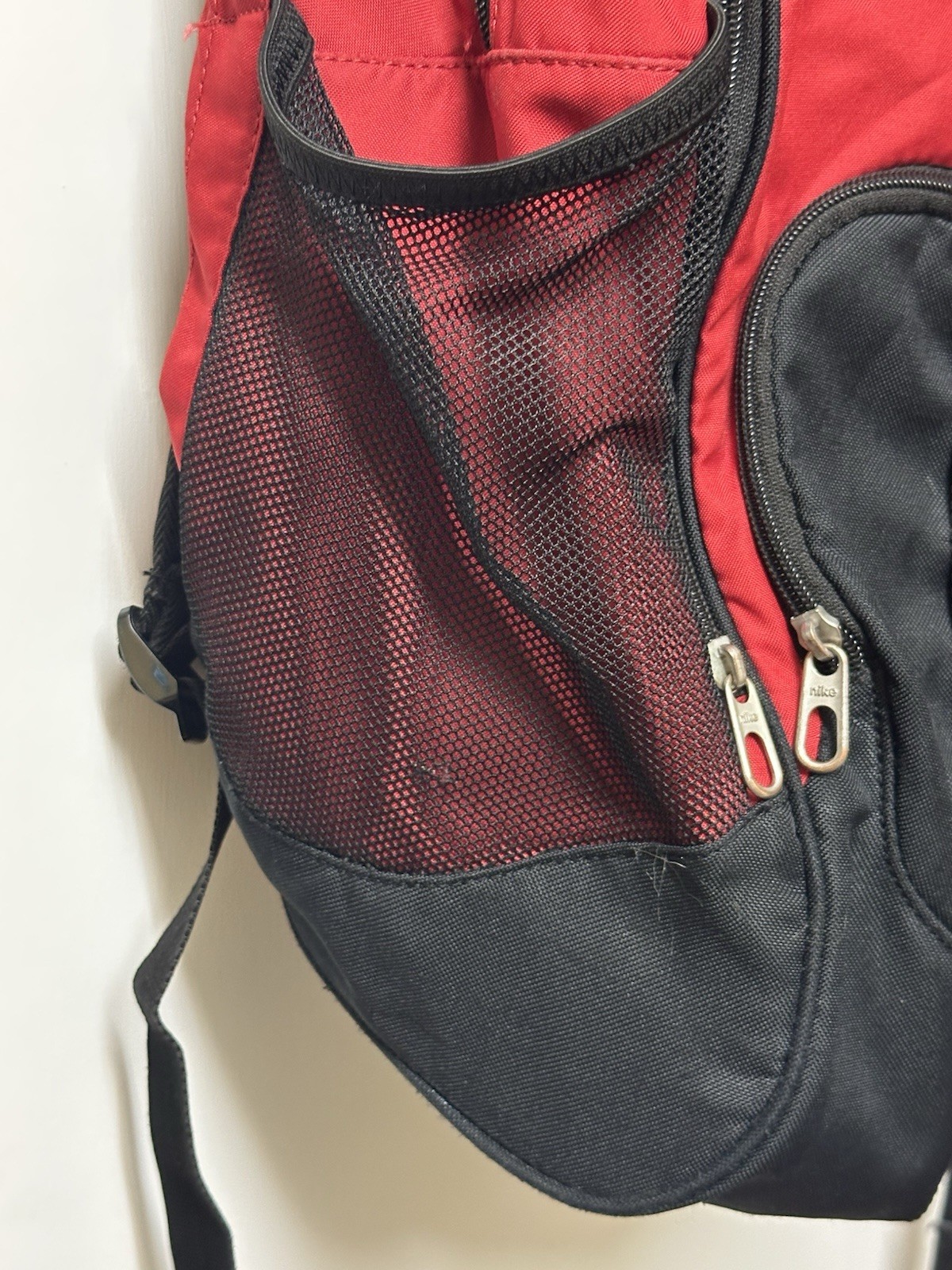 Nike Mesh Backpack Black Red Sports Training school Bag Swoosh Multi zip pockets