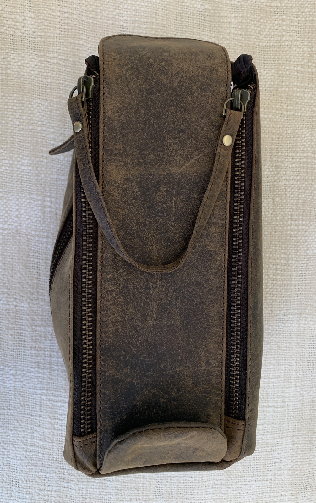 NEW Komalc Premium Buffalo Distressed Leather Toiletry Bag Travel Dopp Kit Mens