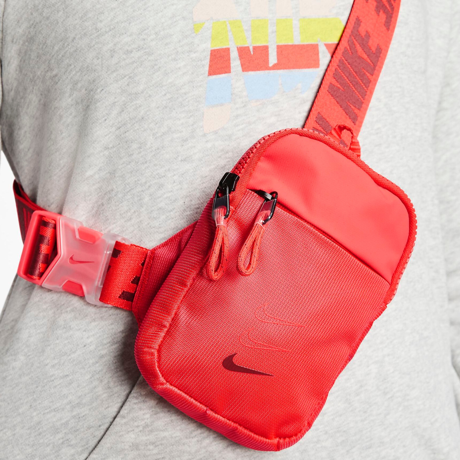 Nike Essentials Crossbody Bag Fanny Hip Waist Belt Pack Messenger BA5904 644 NWT