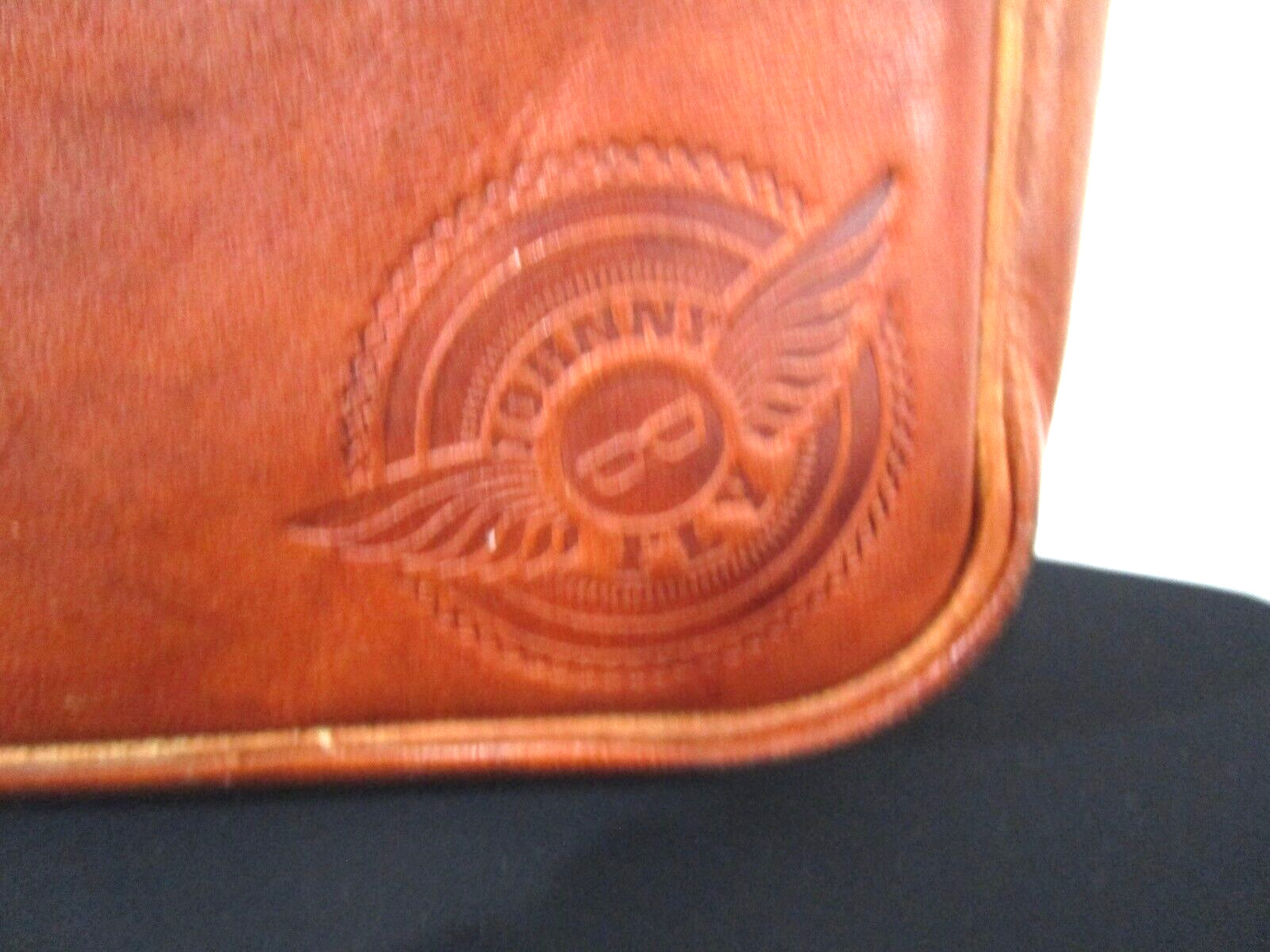 Johnny Fly Slim 15″ Laptop Brown Leather Crossbody Messenger Bag