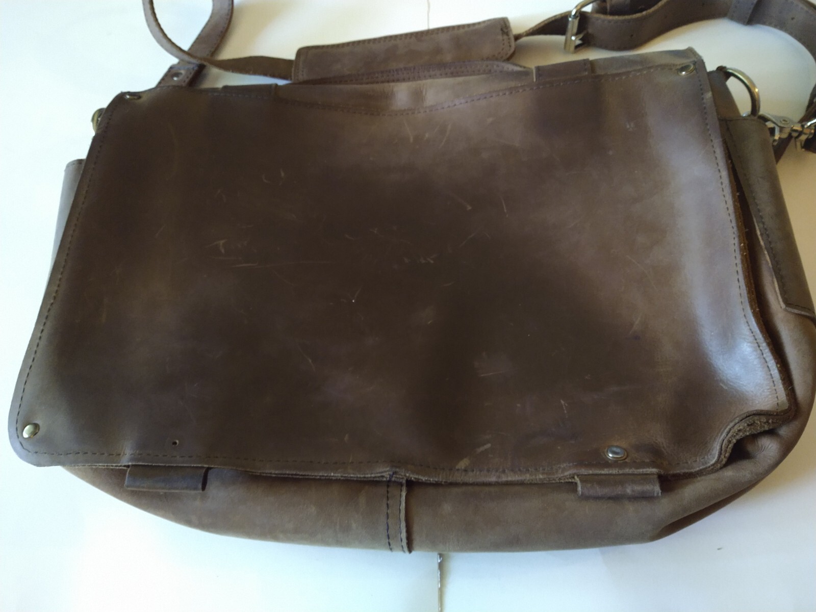Copper River Co Brown Leather 19″ Harness Crossbody Messenger Bag Made In USA