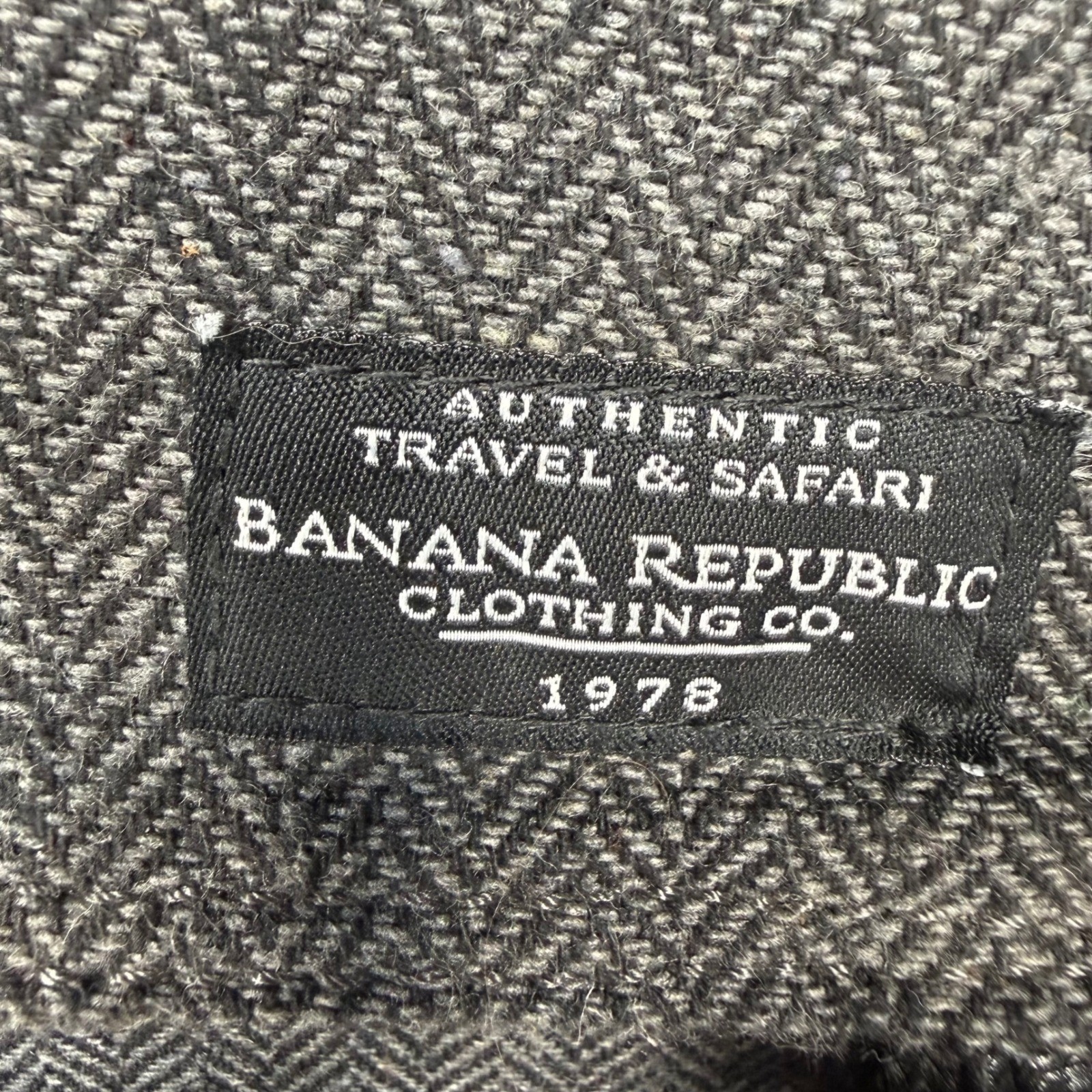 Banana Republic Herringbone Messenger Bag Charcoal Grey Wool Blend Travel Bag