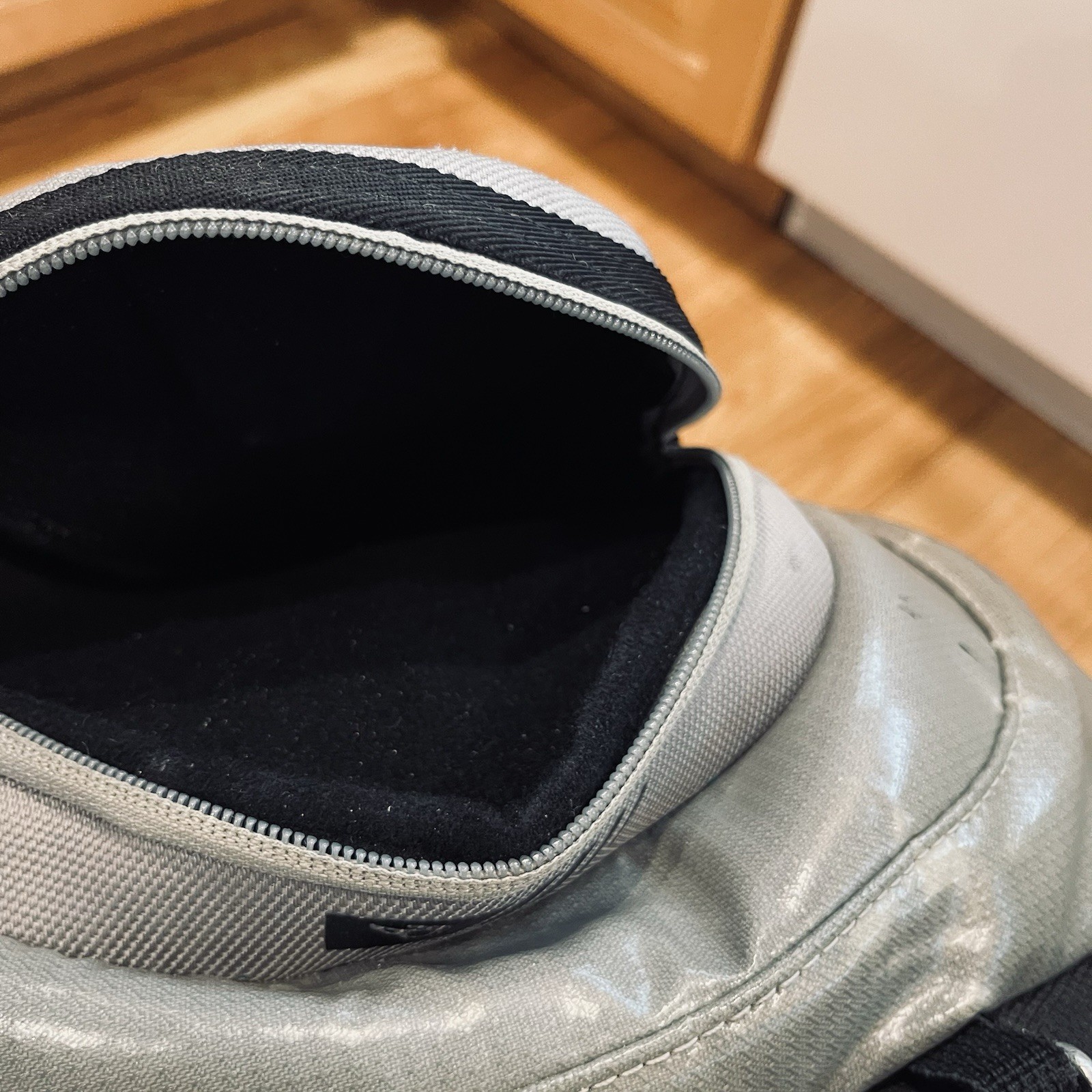 Oakley Big Kitchen Backpack Stone Grey 35L Rare Good Condition See Pics Read Dsx