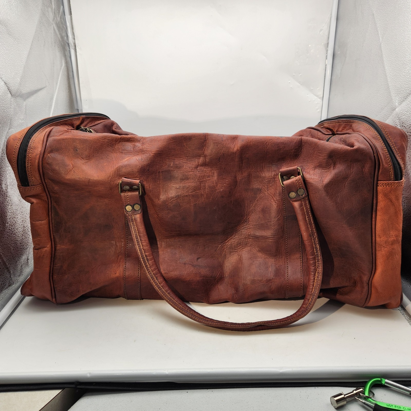 Komal’s Passion Leather Duffel Weekender Travel Gym Bag 24”Wx11″Hx9D Handcrafted