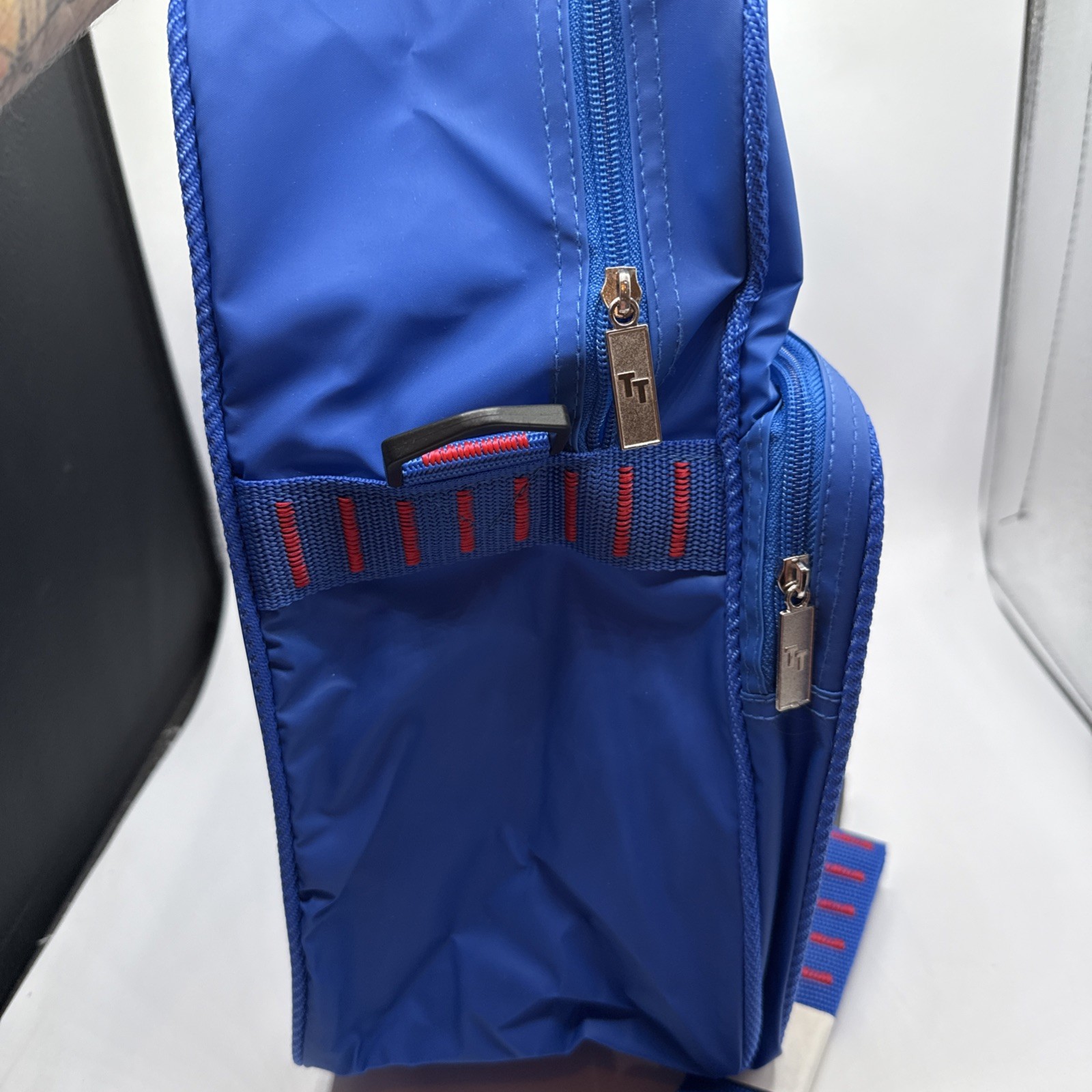VTG Trafalgar Backpack Blue W Straps 80’s Inspired Rainbow Clean Handbag