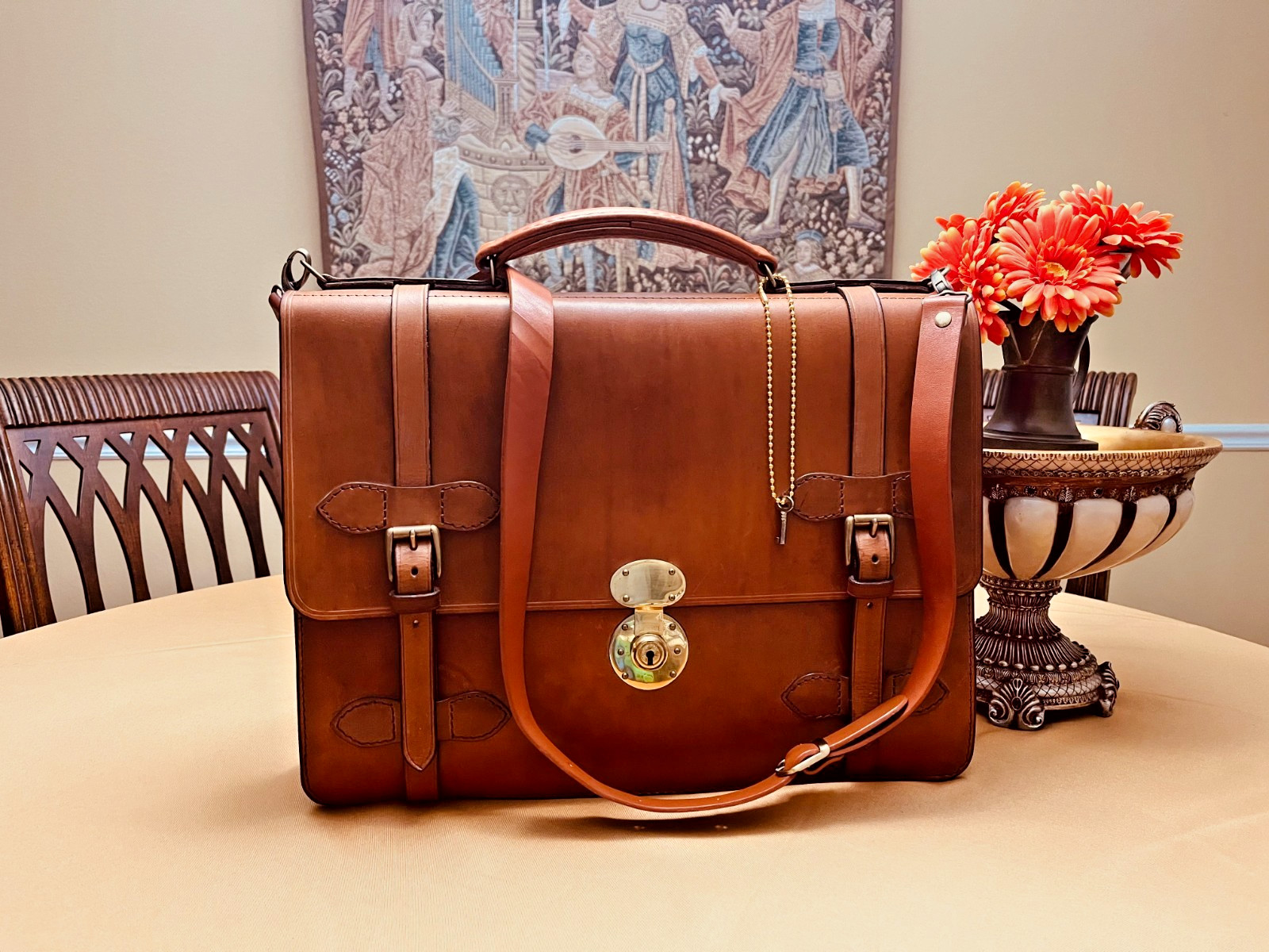 MACKENZIE “OFFICERS” Tan Bridle Leather Briefcase / Messenger Bag – SCOTLAND