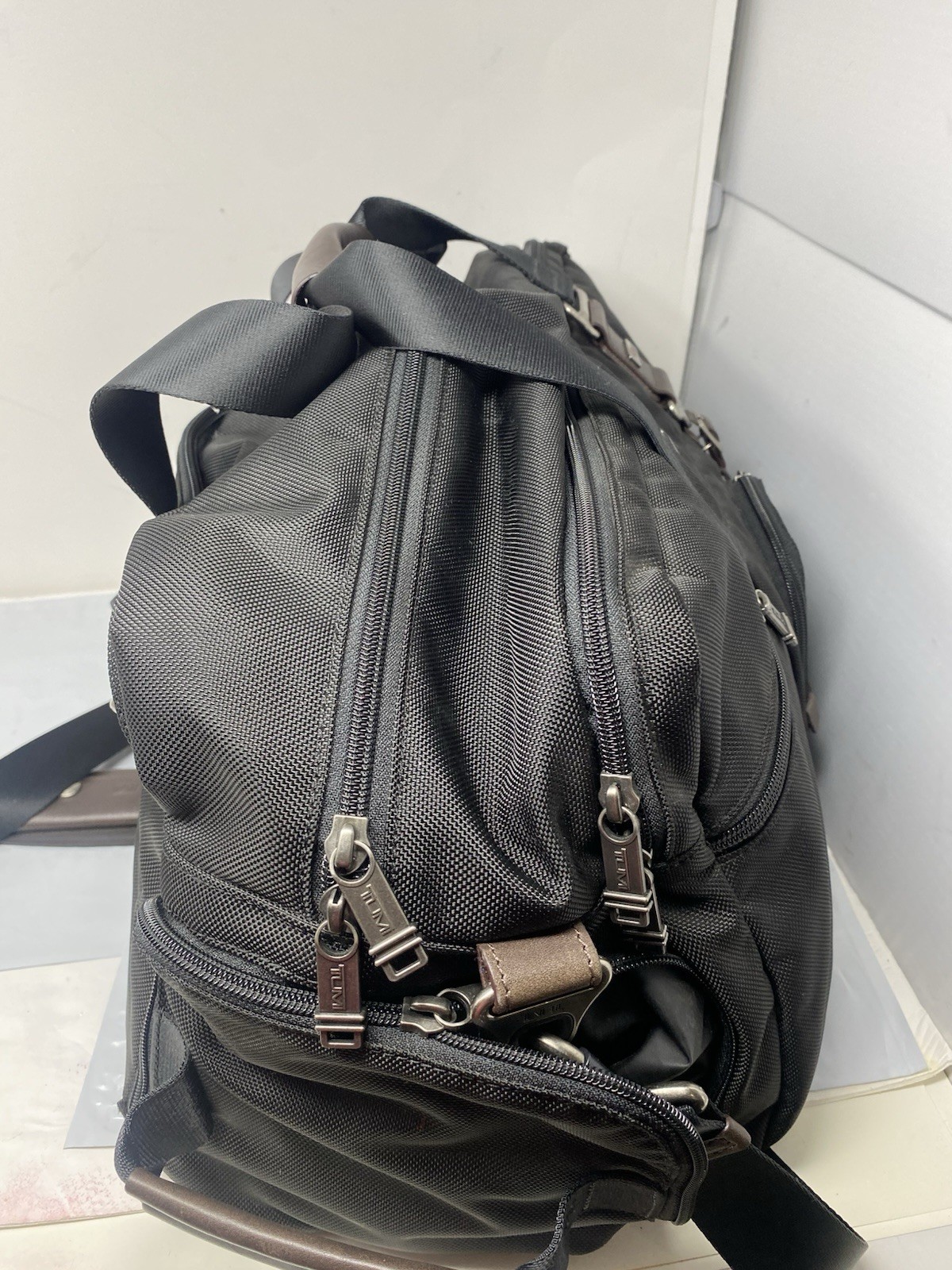 Tumi Alpha Bravo Dorado Convertible Duffel/backpack Black 21x12x12 Travel Gym