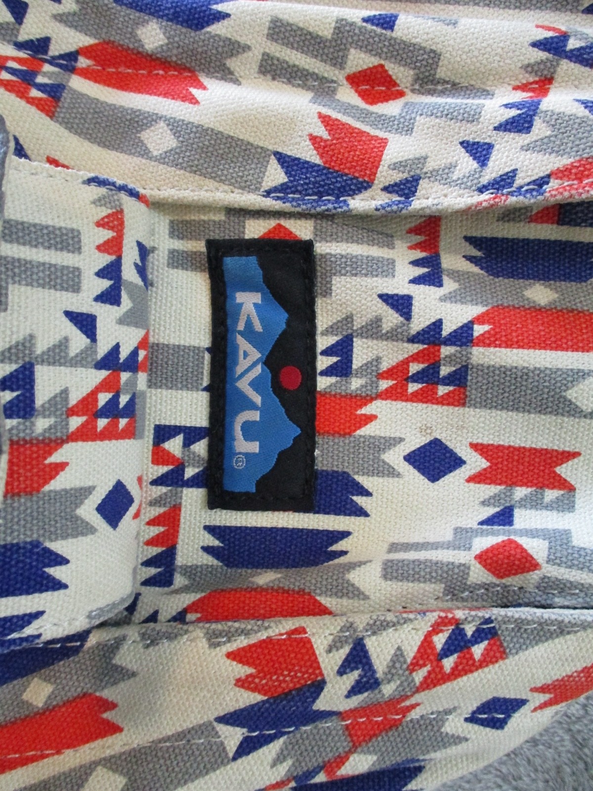 KAVU Rope Sling Pack Backpack White Blue Aztec Southwestern Cowboy Rodeo Western