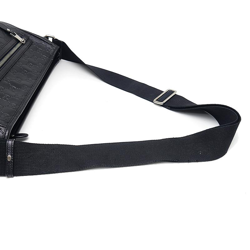 Gucci Guccissima Shoulder Bag 322080 Black A4 size storage