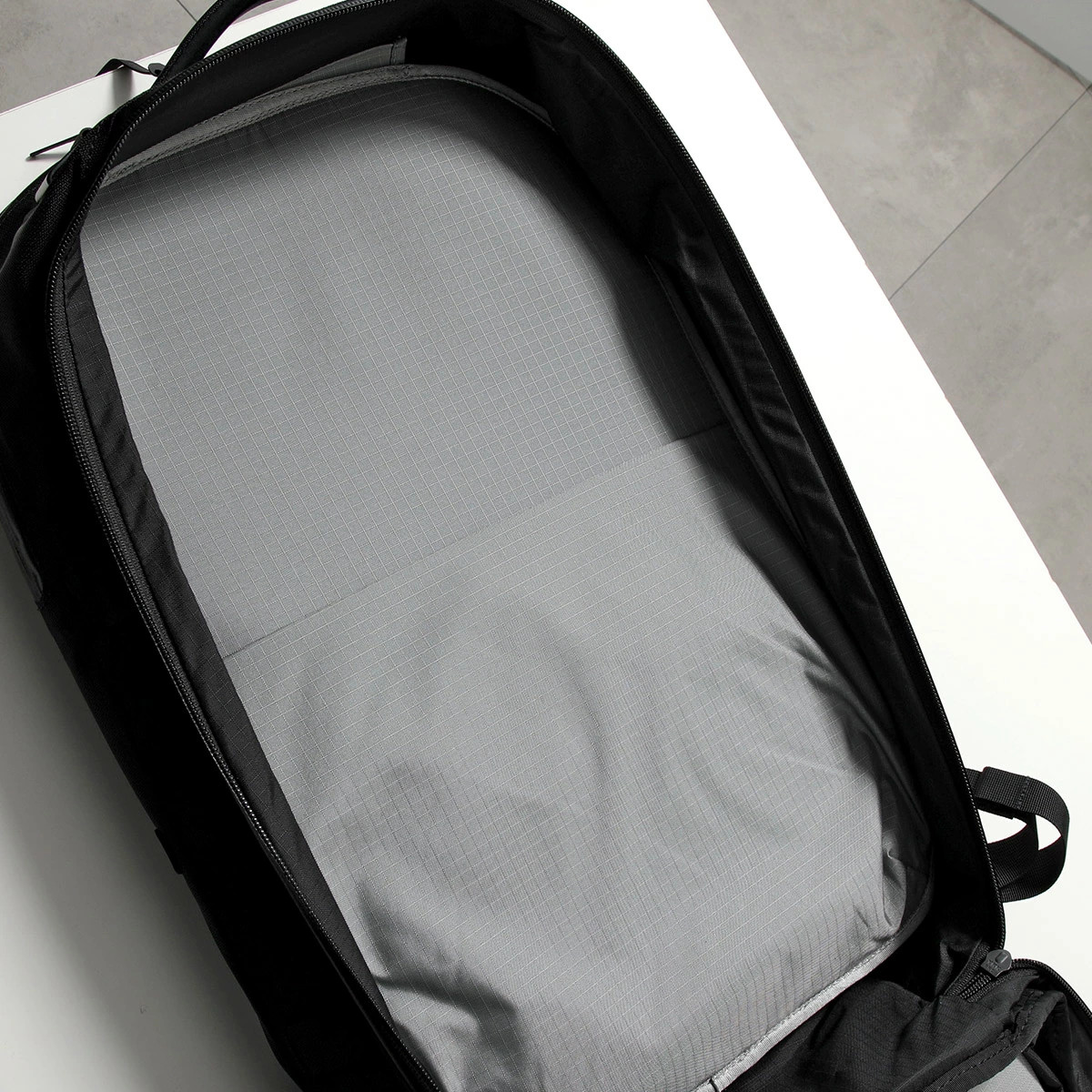 BLACK EMBER CITADEL 25 Backpack EmberTex 110001 Men’s 25L Backpack Bag