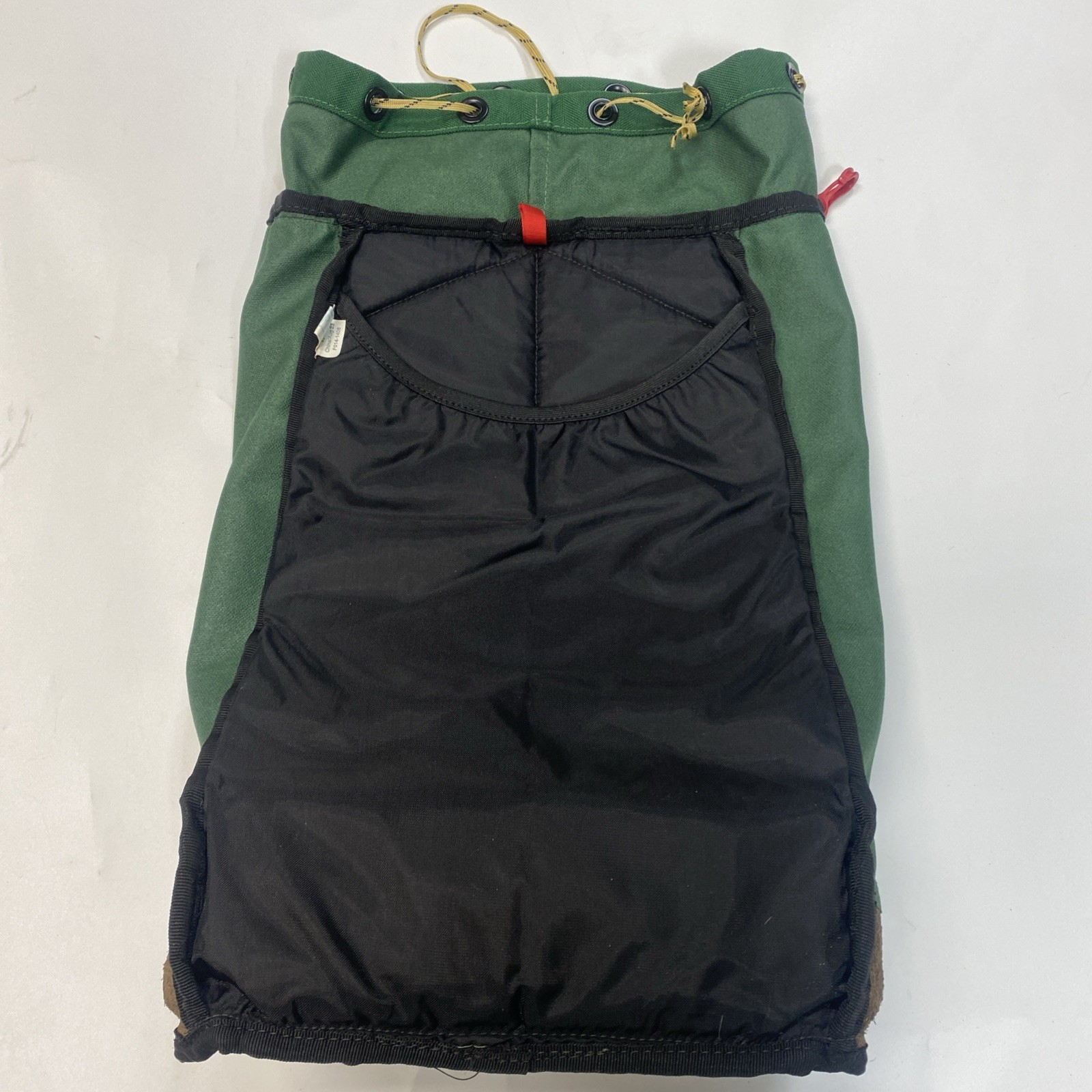 REI Backpack/Daypack Nylon Leather Staff 2014 Hiking Pack Cinch Bag Green