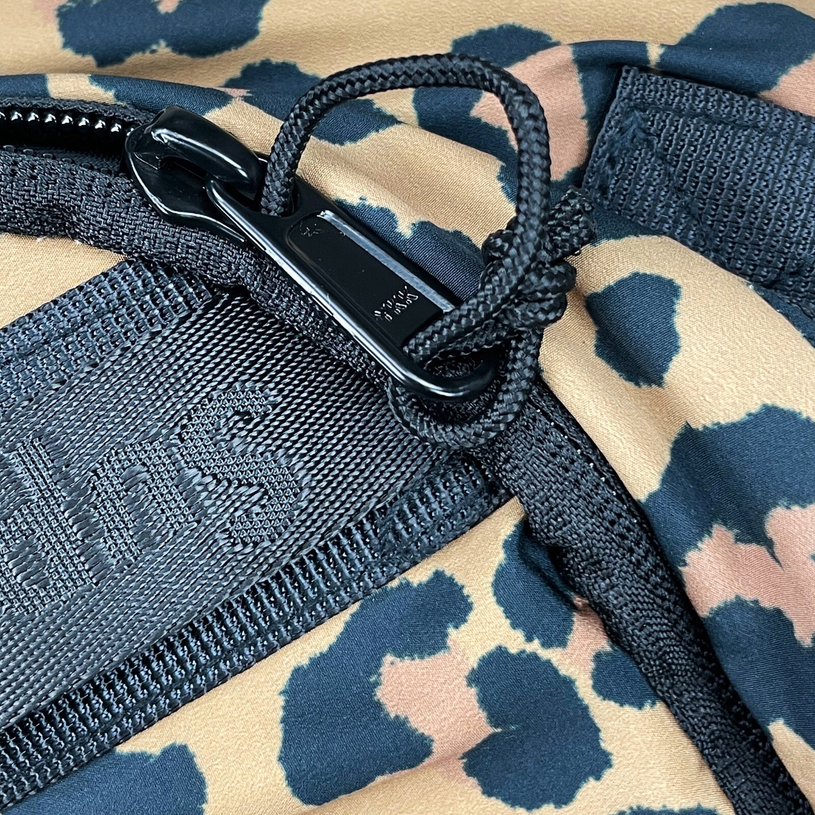 Supreme FW20 Box Backpack Leopard