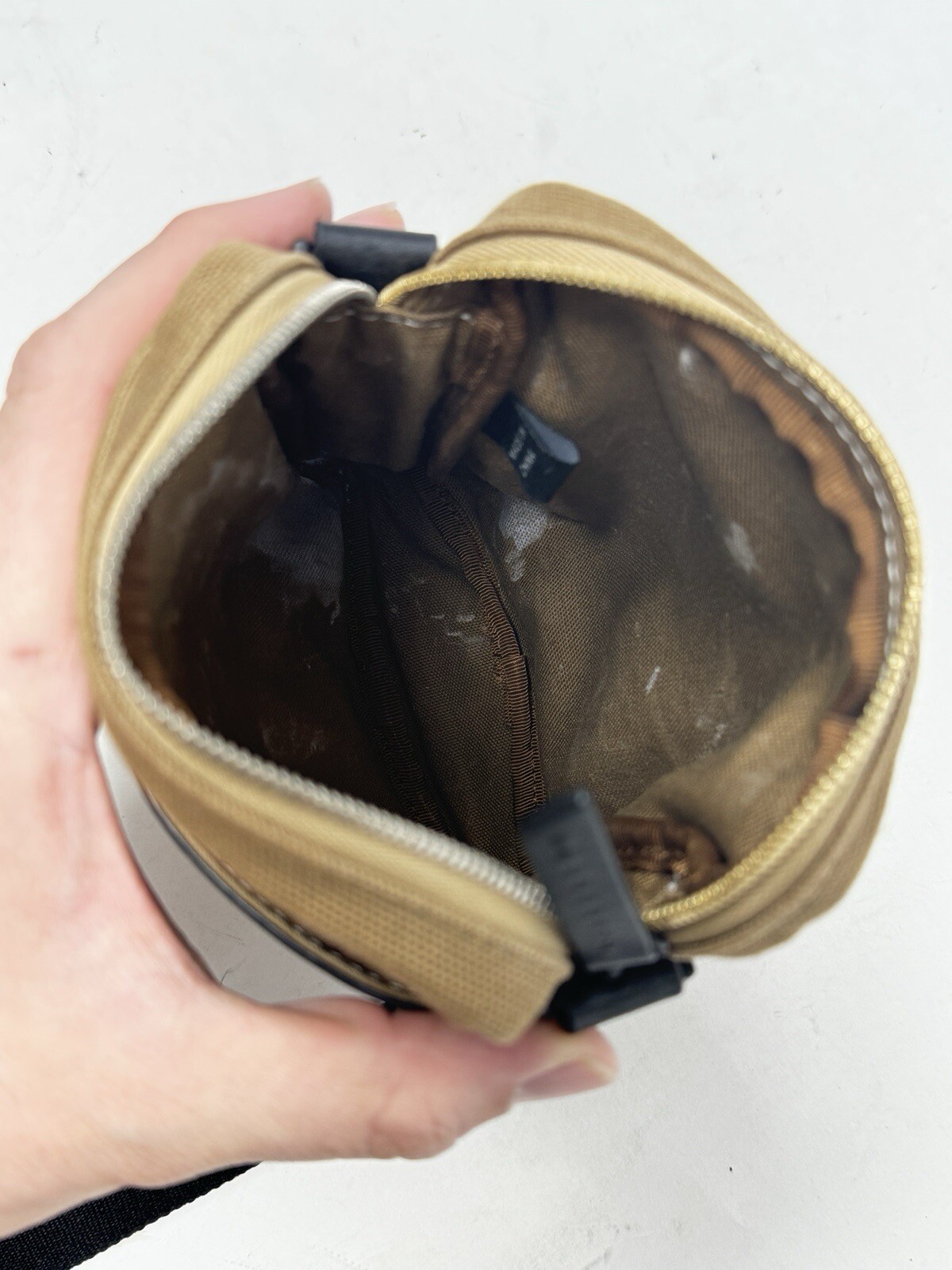 WANT Les Essentiels Men’s Crossbody Camera Bag Phone Holder Zipper Top Canvas