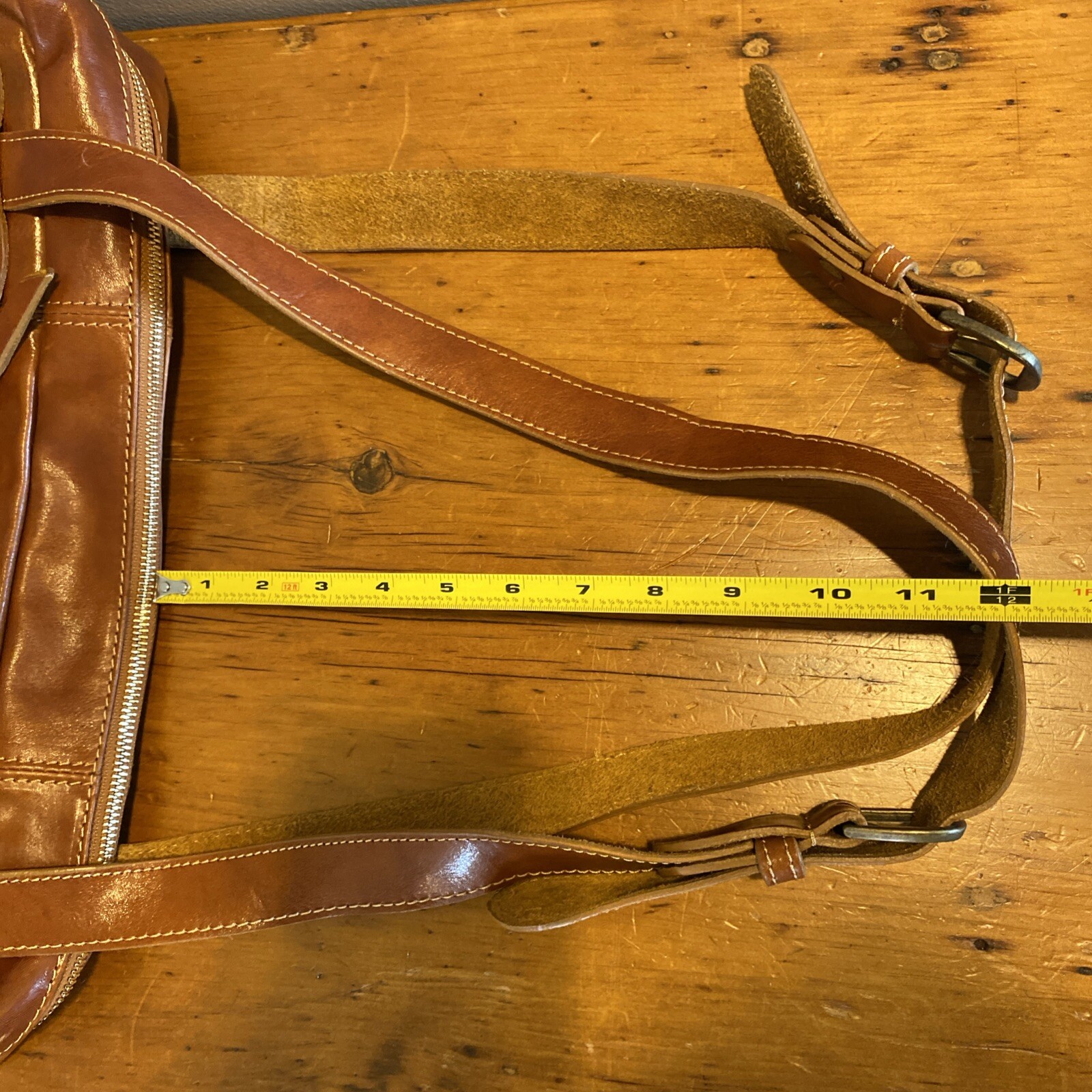 T NOBILE Cognac Leather Straps Laptop Large Messenger Bag Purse ITALY EUC