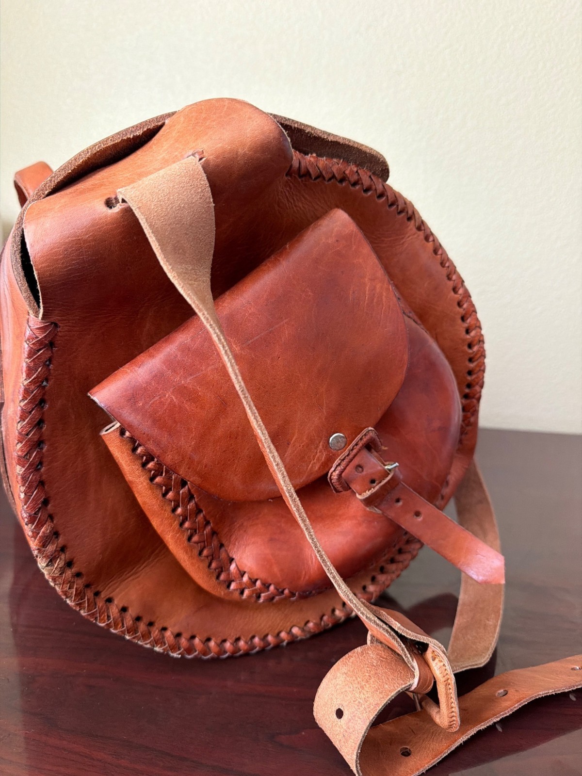 Vintage Handmade Full Grain Cognac Leather Duffel Barrel Travel Bag 20″