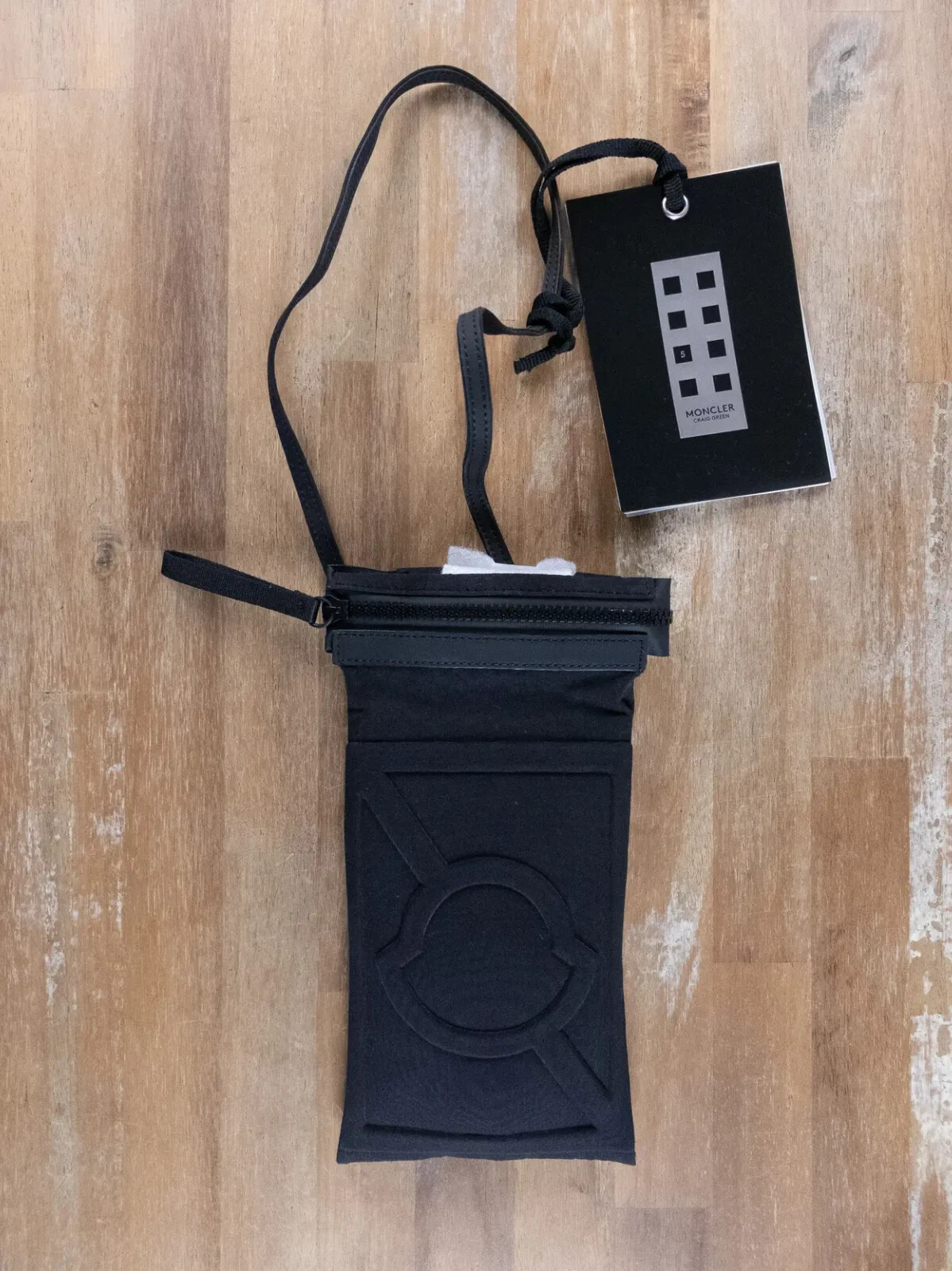 (NO CUSTOMS TAX) MONCLER Genius 5 Craig Green black nylon neck bag logo quilting