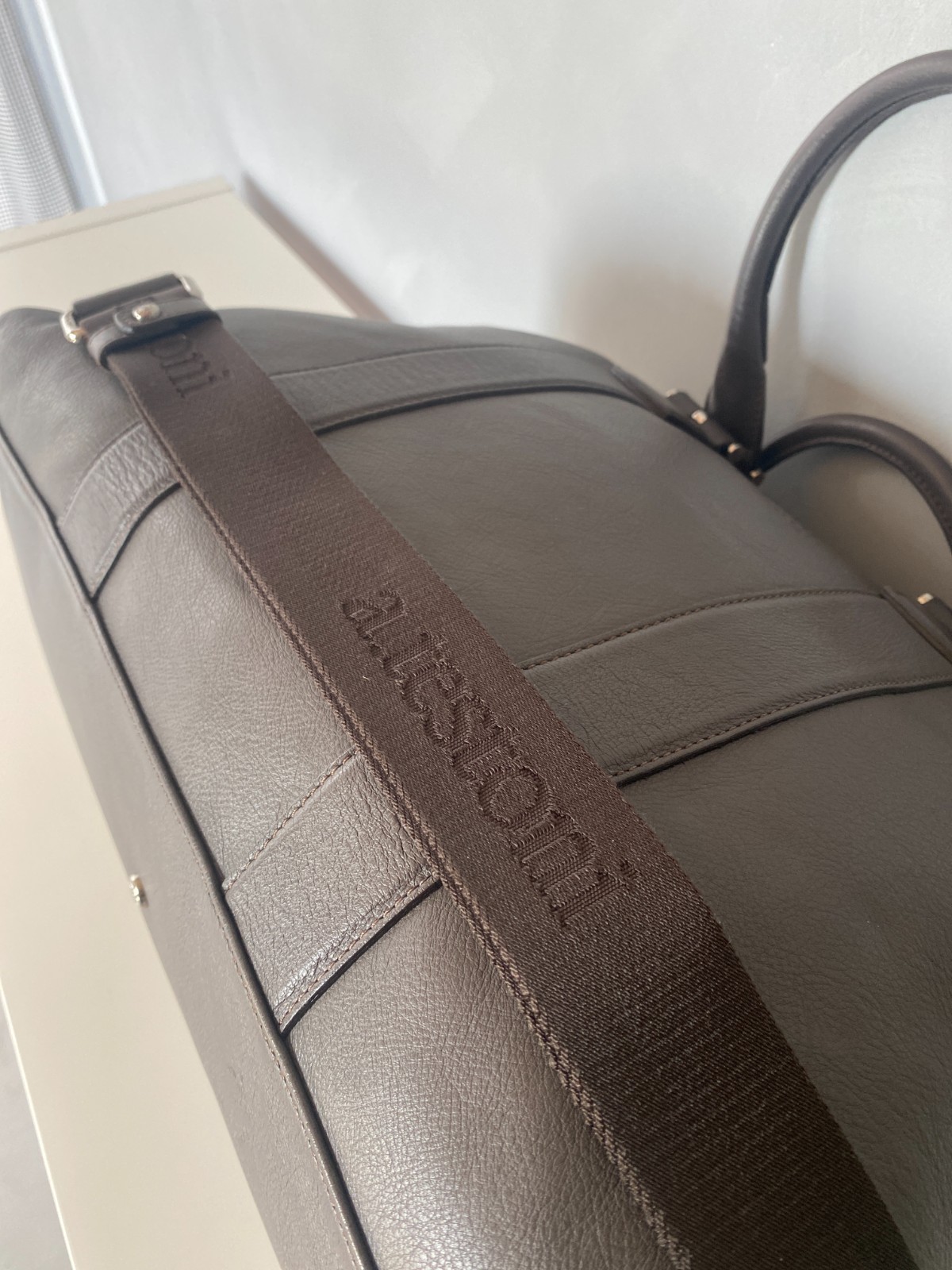 New Leather Testoni Brown Weekender Bag Italian Luxury Travel Duffel NWT