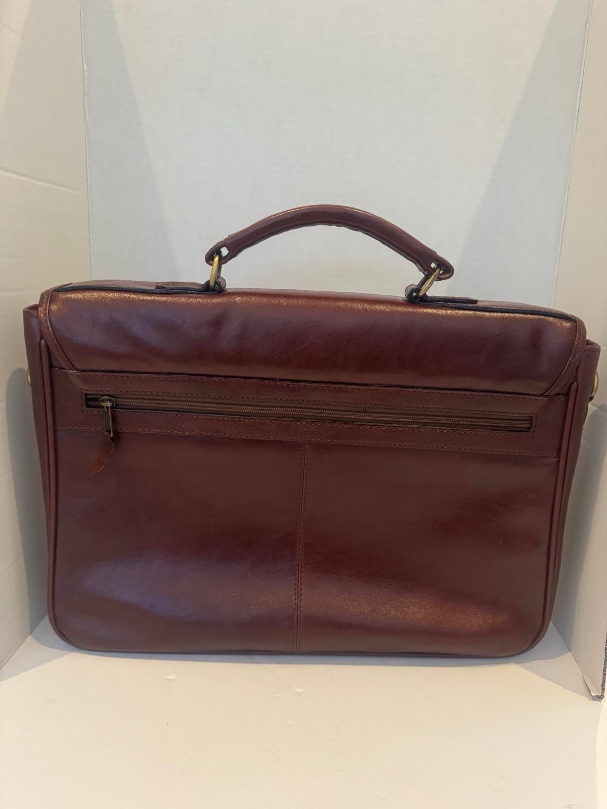 Vintage Burgundy Full‑Grain Leather Briefcase — Brass Hardware