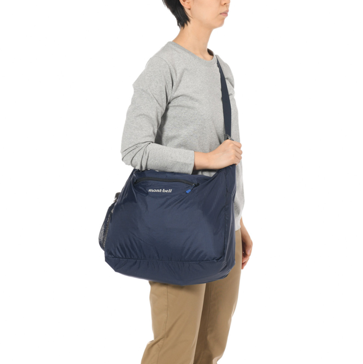 mont-bell Pocketable Light Shoulder L 196g 20L 25×17cm from Japan