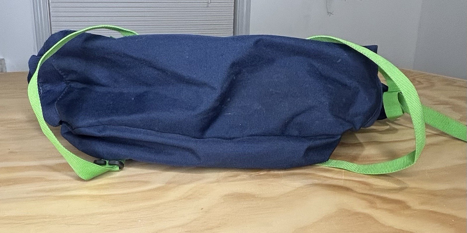 High Sierra Backpack Airflow Cooled Back Strap Suspension System Navy Green