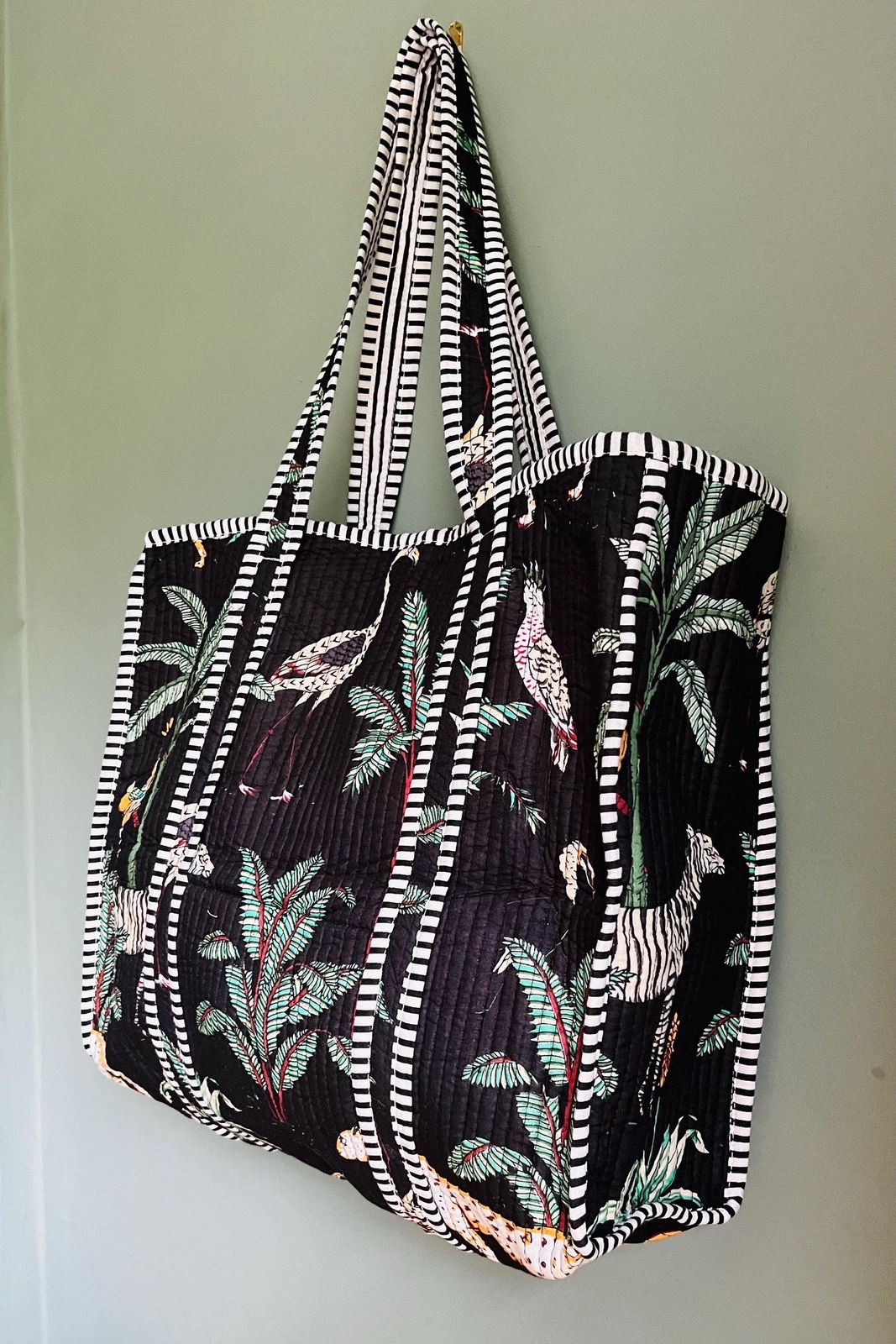 Black Jungle Print Quilted Shoulder Bag Women’s Beach Cotton Handbag