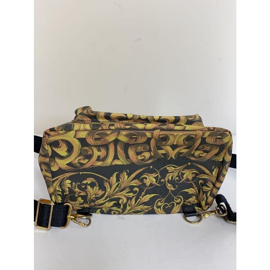 Gianni Versace Floral Pattern
