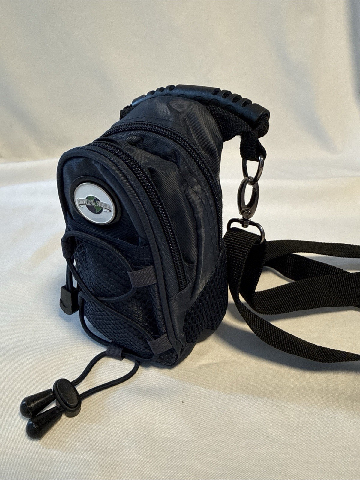 Universal Studios Navy Blue Mini Day Pack 7 X 5” Handle & Strap D Clip