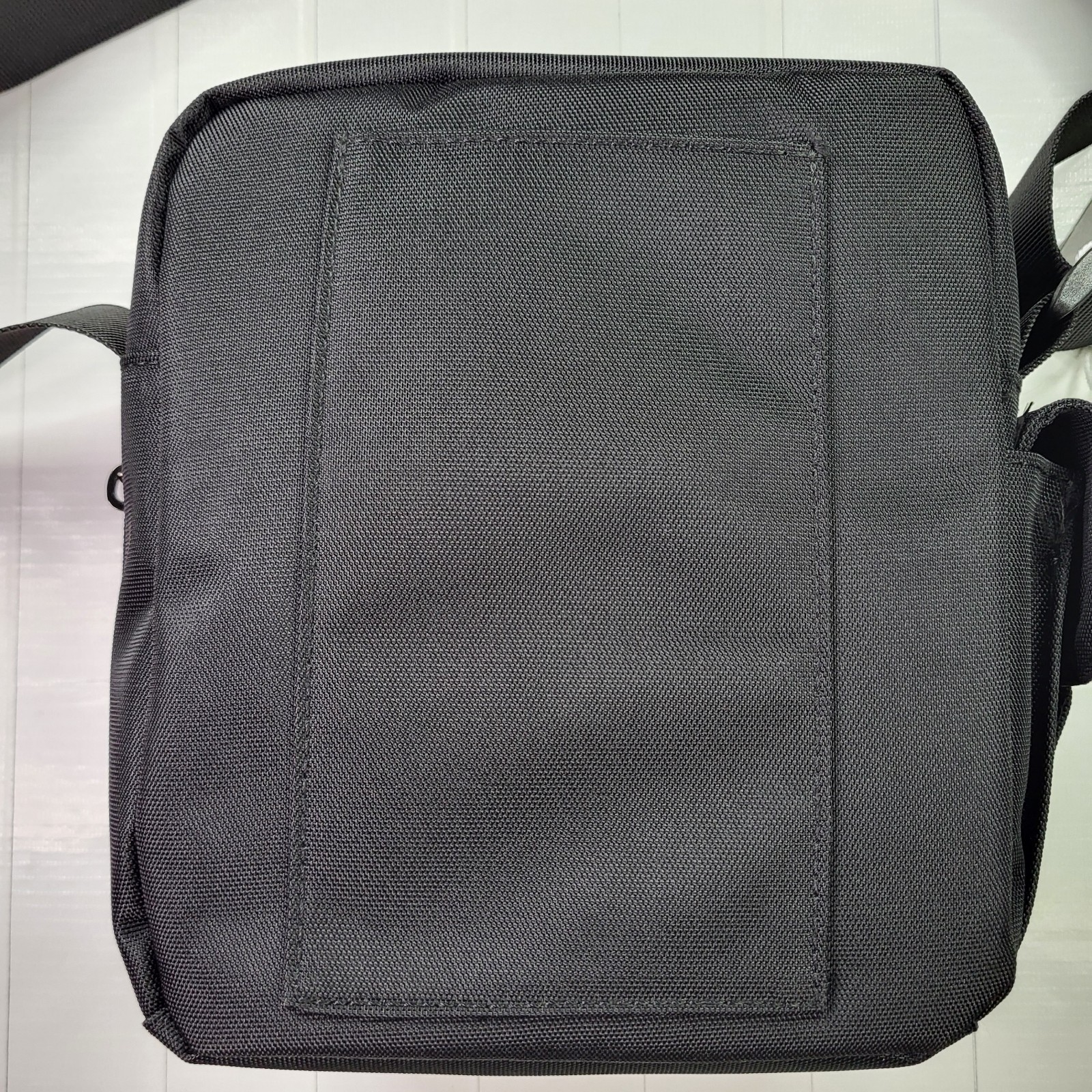 True Religion Black Sling Bag Men’s New With Tags Adjustable Authentic Designer