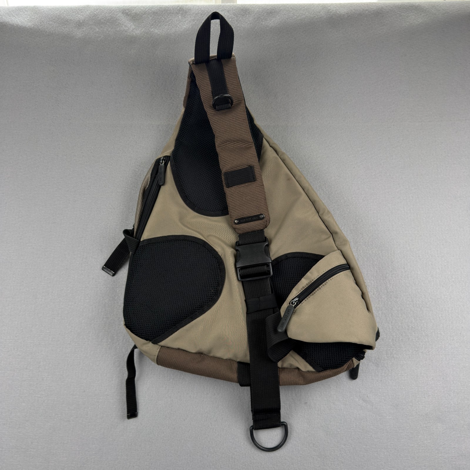 Vintage Y2K GAP Sling Bag Backpack Crossbody Khaki Gorpcore Tech 2004 Utility