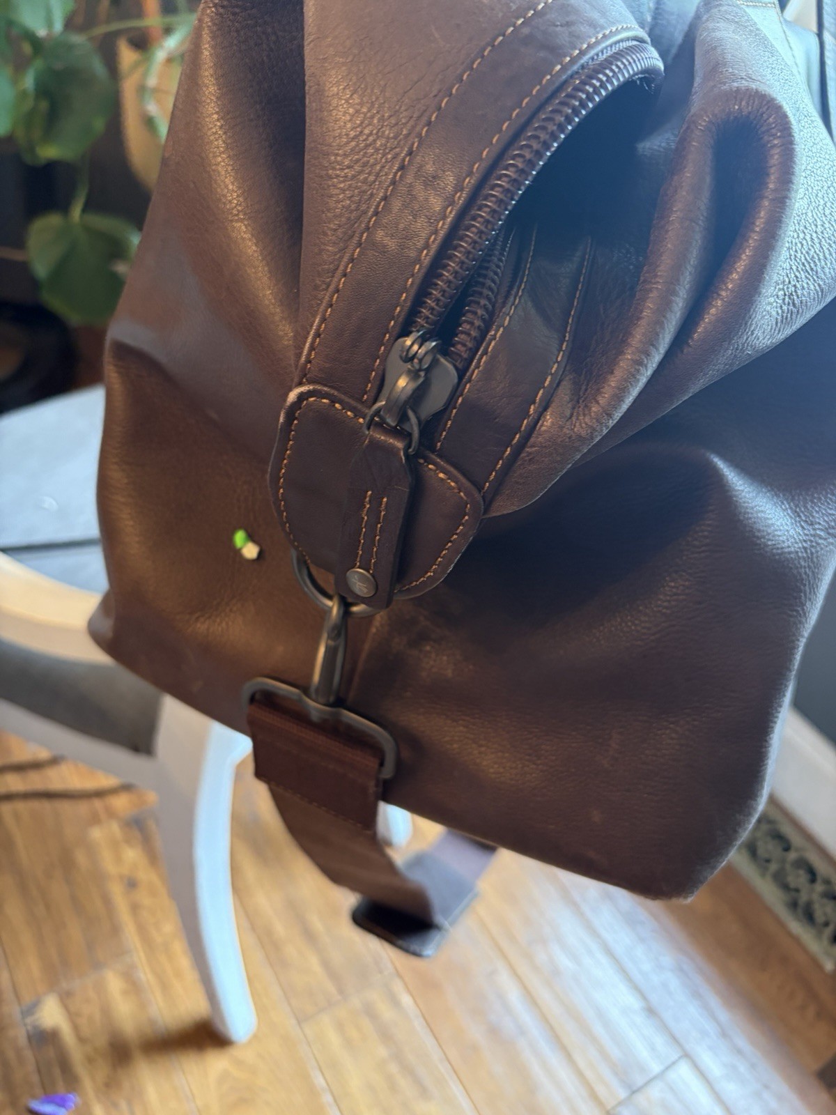 Kenneth Cole Dark Brown Genuine Leather Duffle Weekender Travel Bag Vintage Y2K