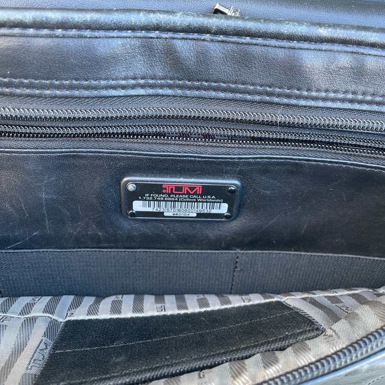 Tumi Black Napa Leather Zippered (5 Zip pockets) Laptop Bag Briefcase (96011D4