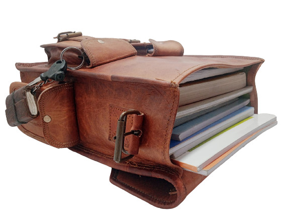 16″ Brown Vintage Leather Backpack Laptop Messenger Bag Rucksack Sling for Men