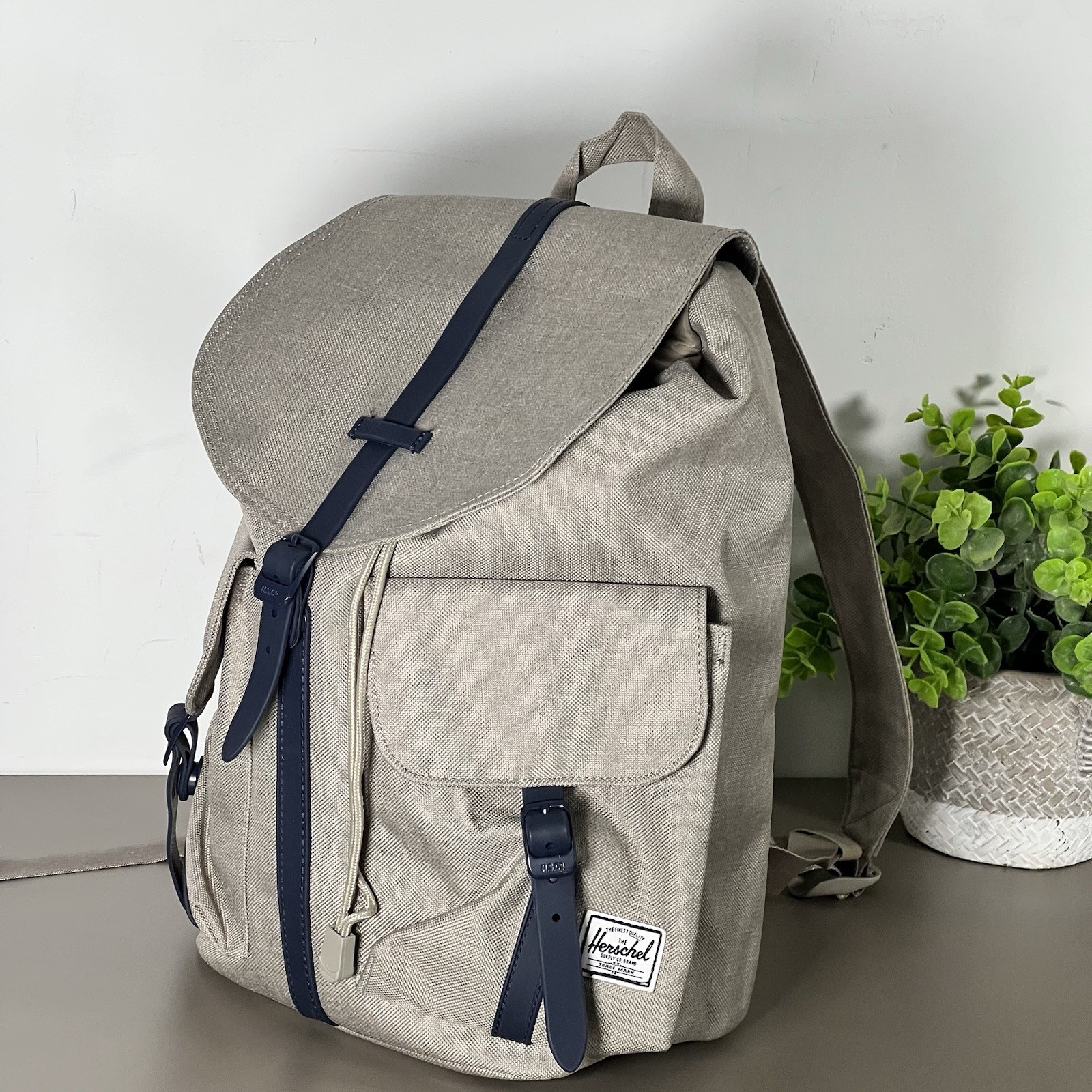 NWT Herschel Dawson Backpack 10233-00919 Raven X 20.5L RARE